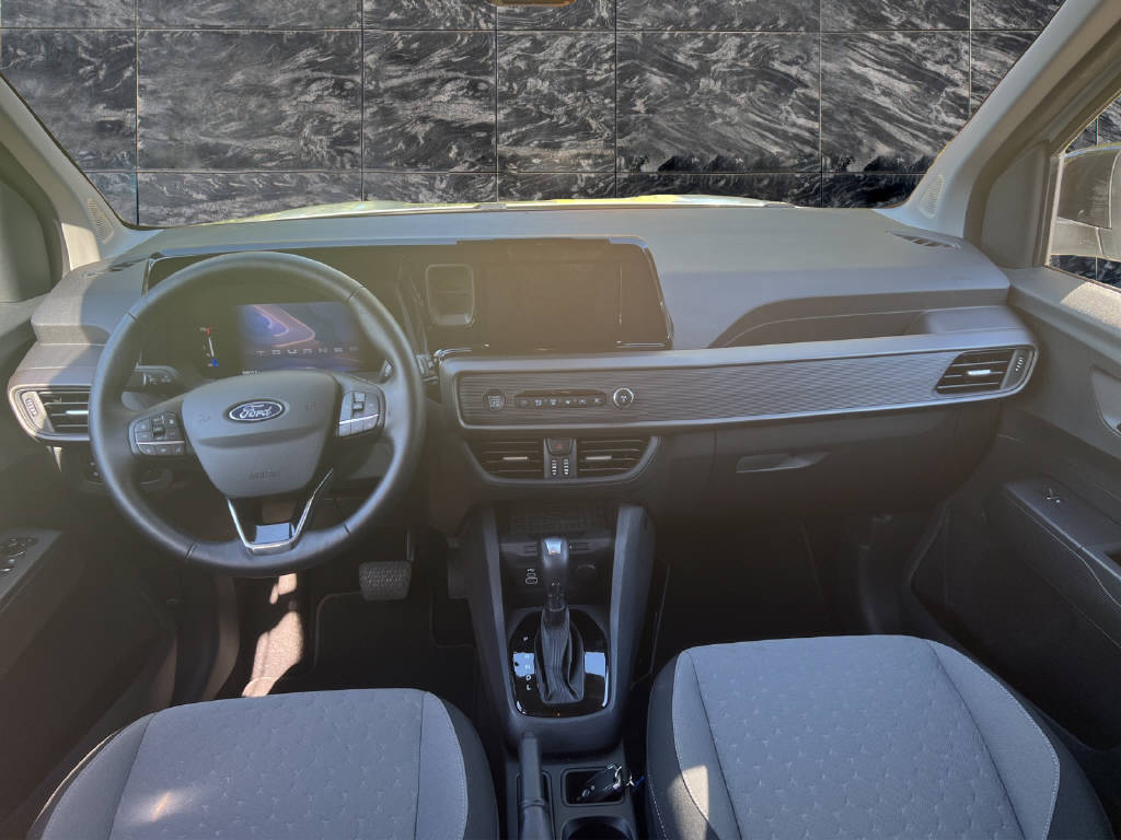 FORD TOURNEO COURIERier 1.0 EcoBoost Titanium-image-7