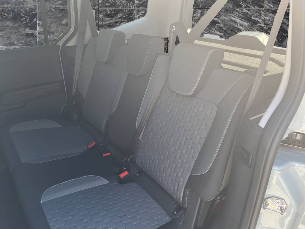 FORD TOURNEO COURIERier 1.0 EcoBoost Titanium-image-8