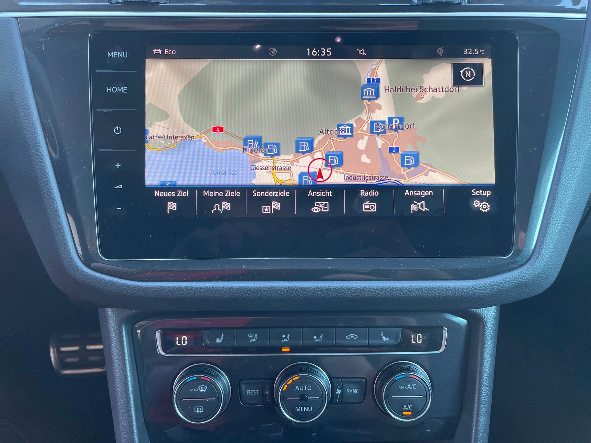 VW Tiguan 2.0TSI R-Line-image-12