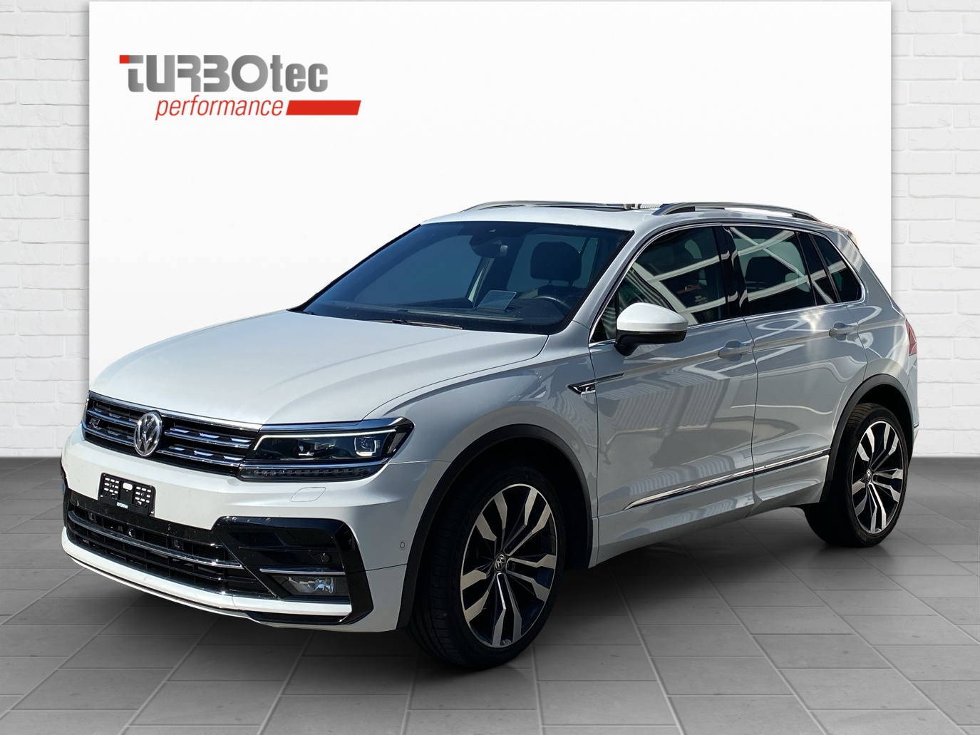 VW Tiguan 2.0TSI R-Line