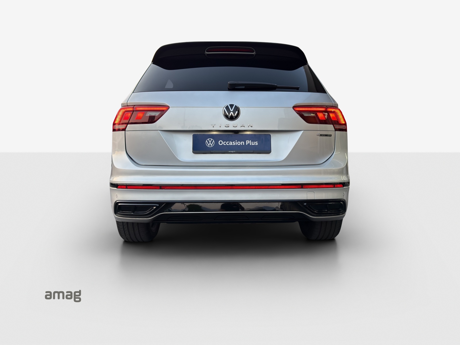 VW Tiguan 2.0TSI R-Line 4Motion DSG-image-3