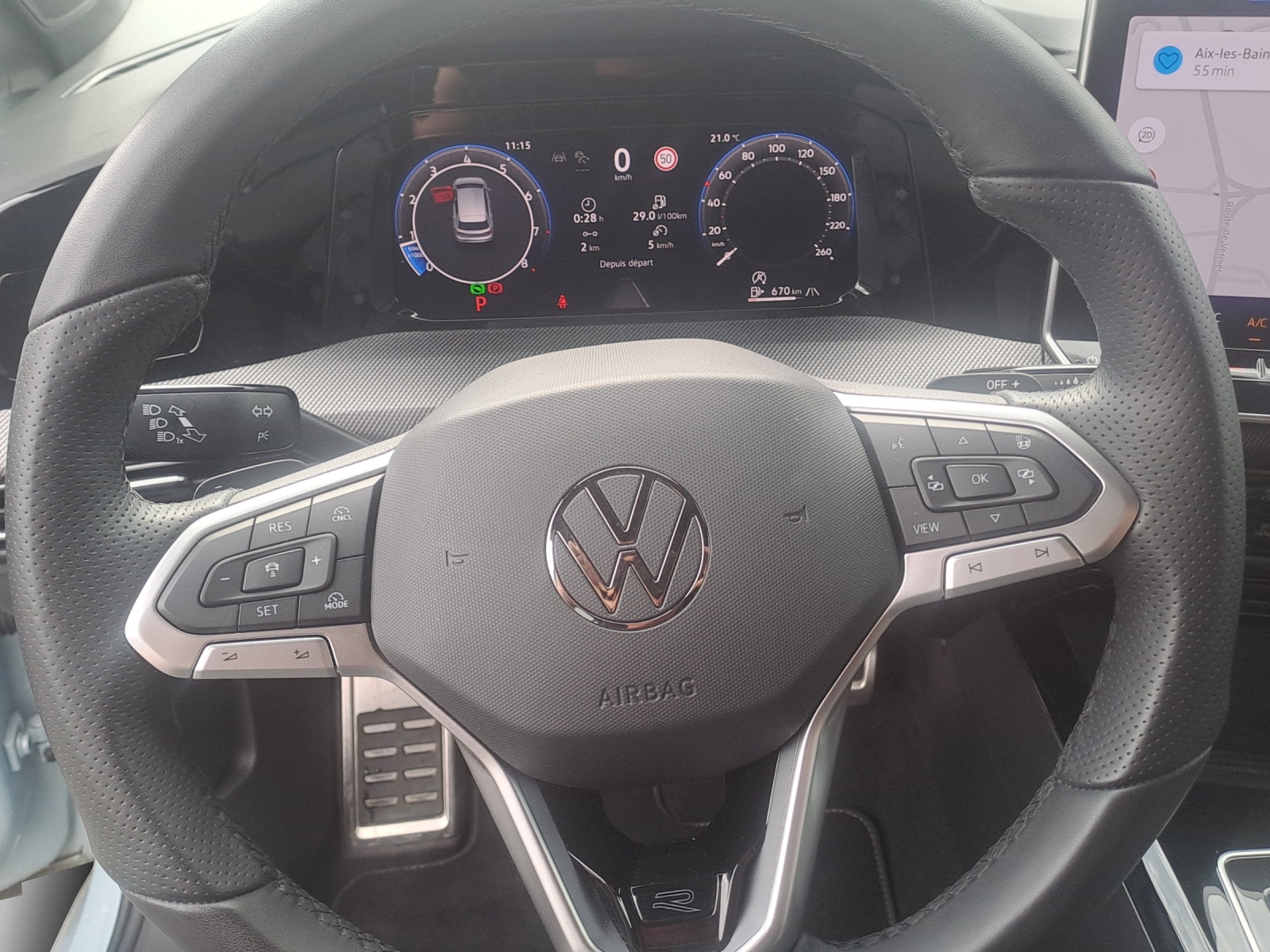 VW Golf 2.0 TSI R-Line DSG 4 Motion-image-9