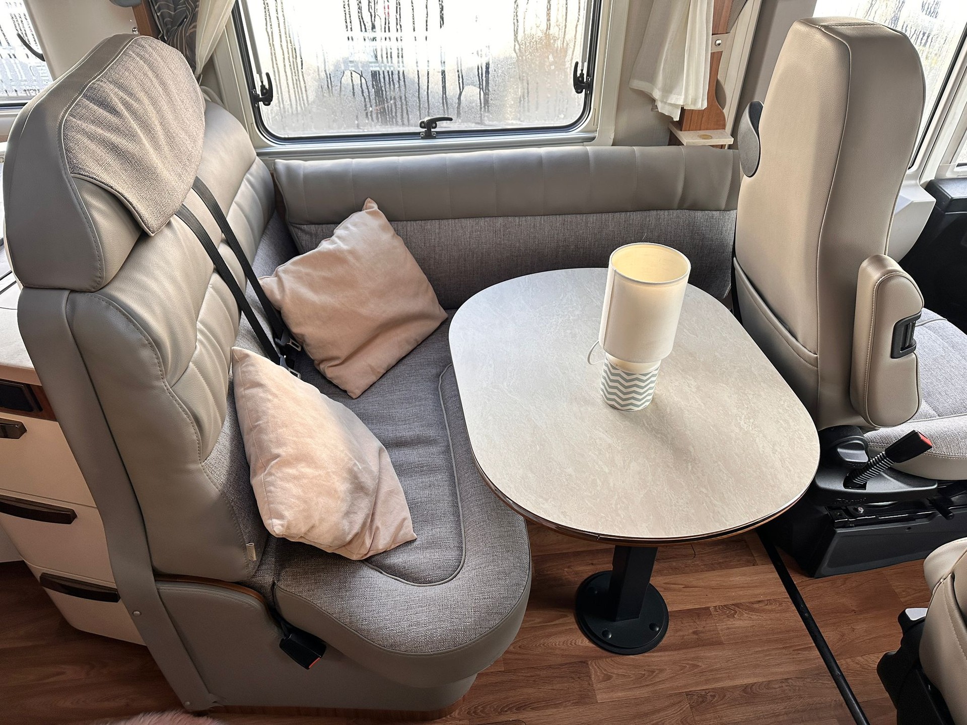 HYMER B 704*** ein absoluter Klassiker unter den vollintegrierten Oberklasse-Wohnmobilen***-image-17
