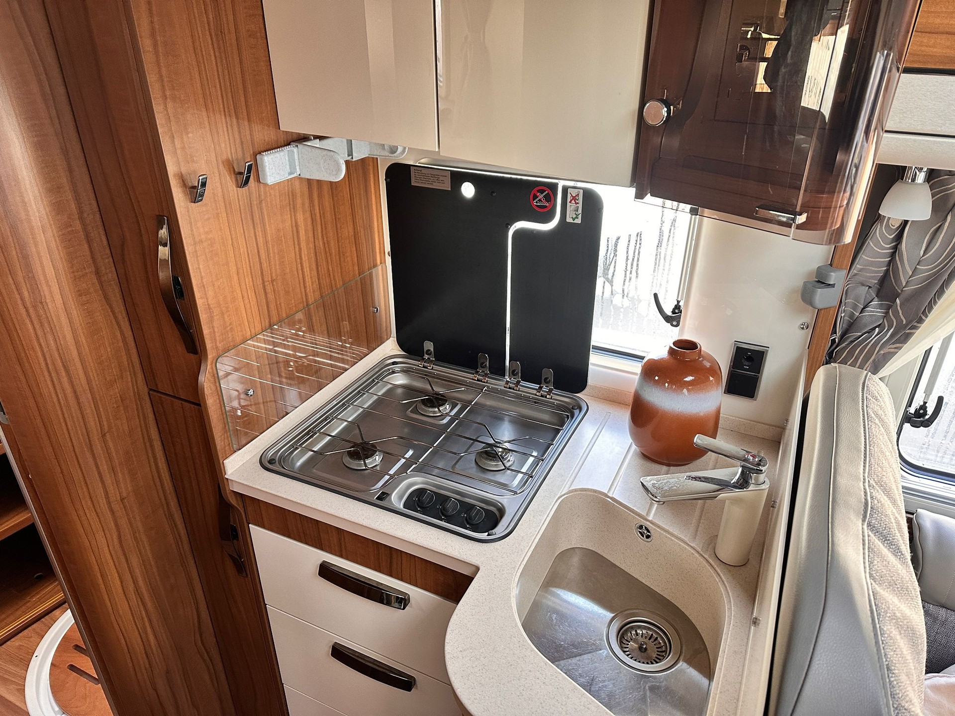 HYMER B 704*** ein absoluter Klassiker unter den vollintegrierten Oberklasse-Wohnmobilen***-image-20