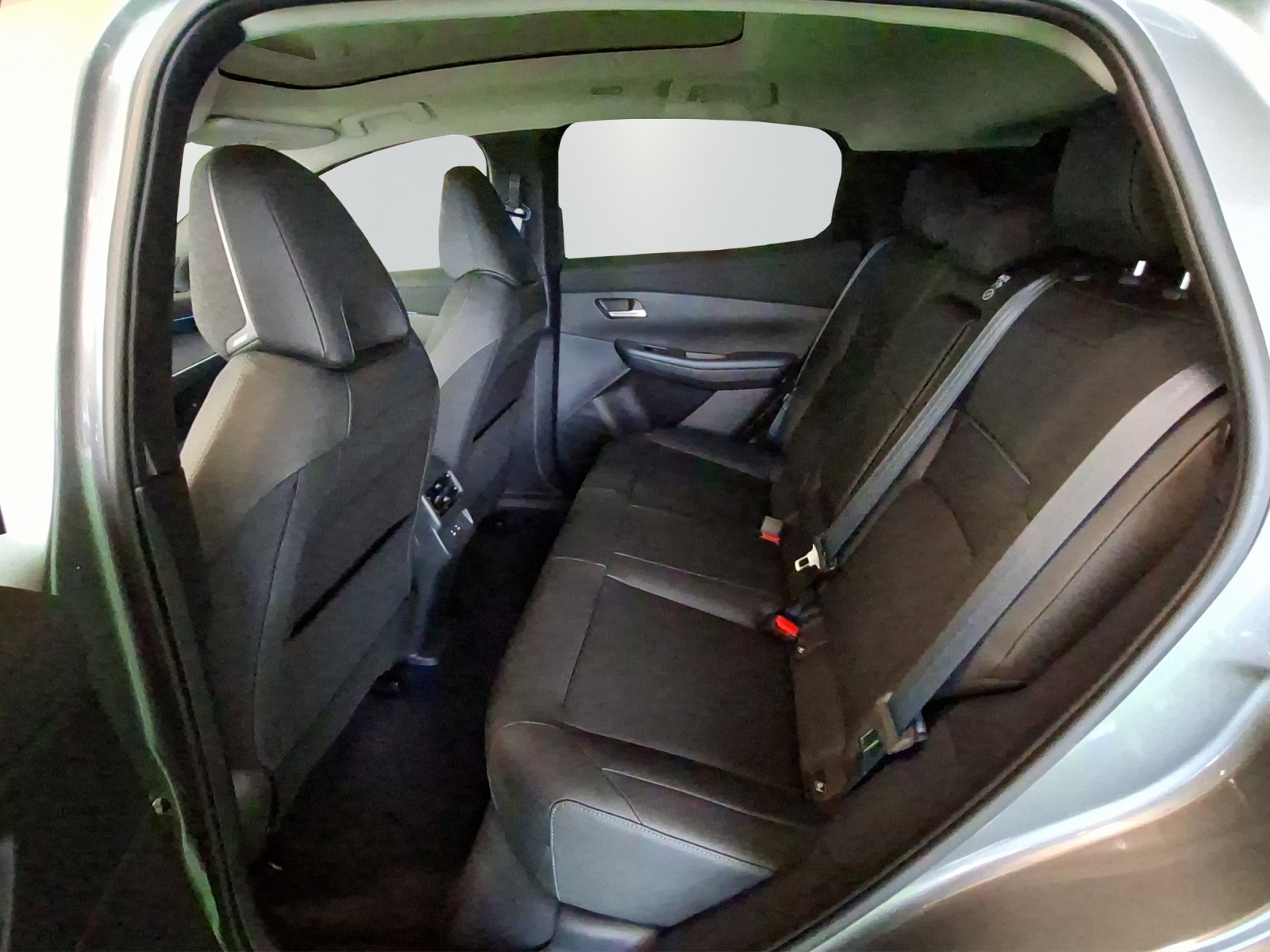 NISSAN Leaf 75 kWh Evolve-image-13