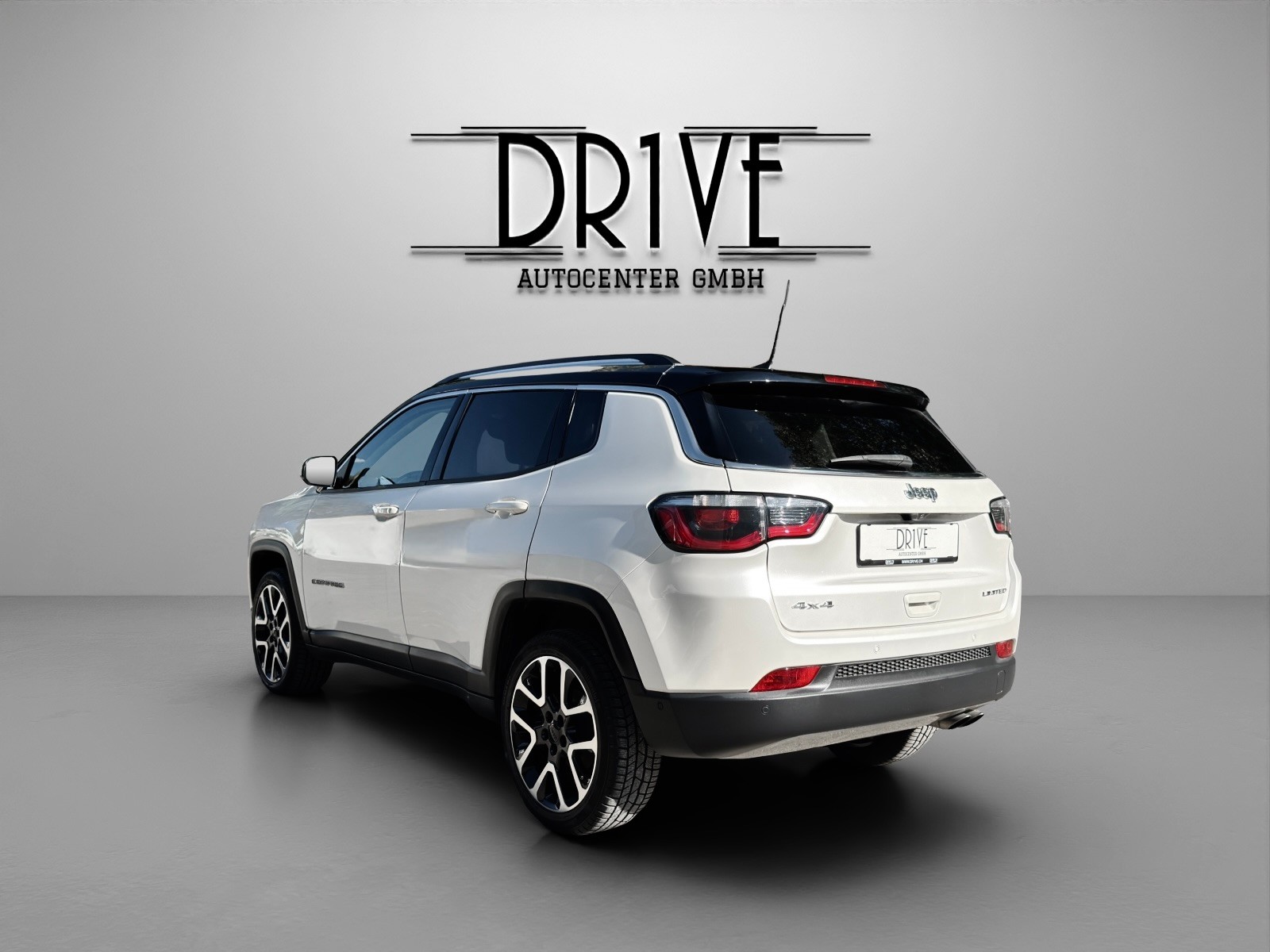 JEEP Compass 1.4 Turbo Limited AWD 9ATX-image-6