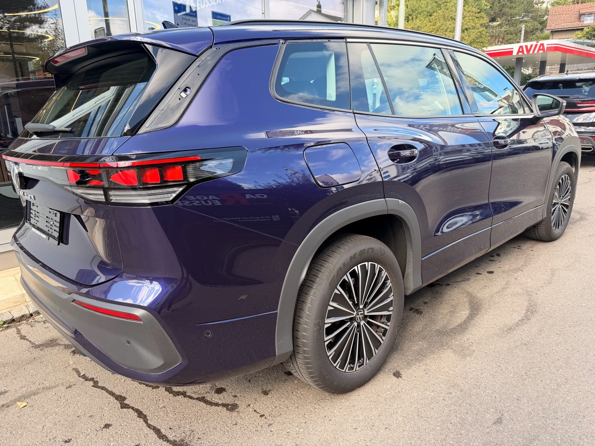 VW Tayron 2.0 TDI 193 PS 4MOTION LIFE *** ANHÄNGEKUPPLUNG & 7 SITZER ***-showroom-element-3