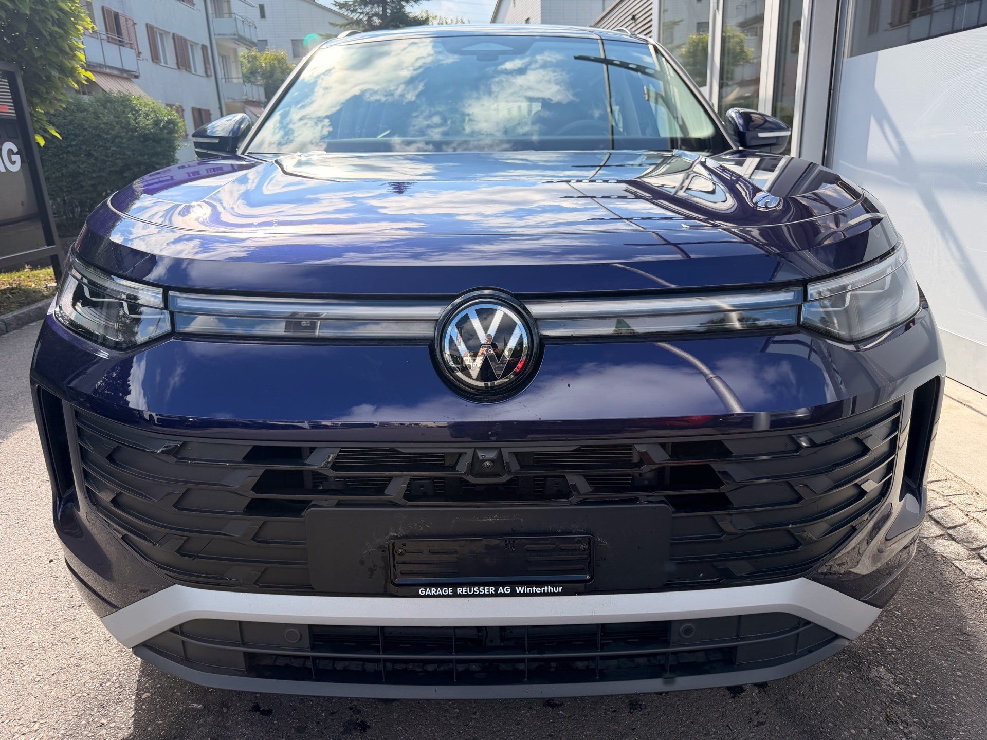 VW Tayron 2.0 TDI 193 PS 4MOTION LIFE *** ANHÄNGEKUPPLUNG & 7 SITZER ***-showroom-element-1