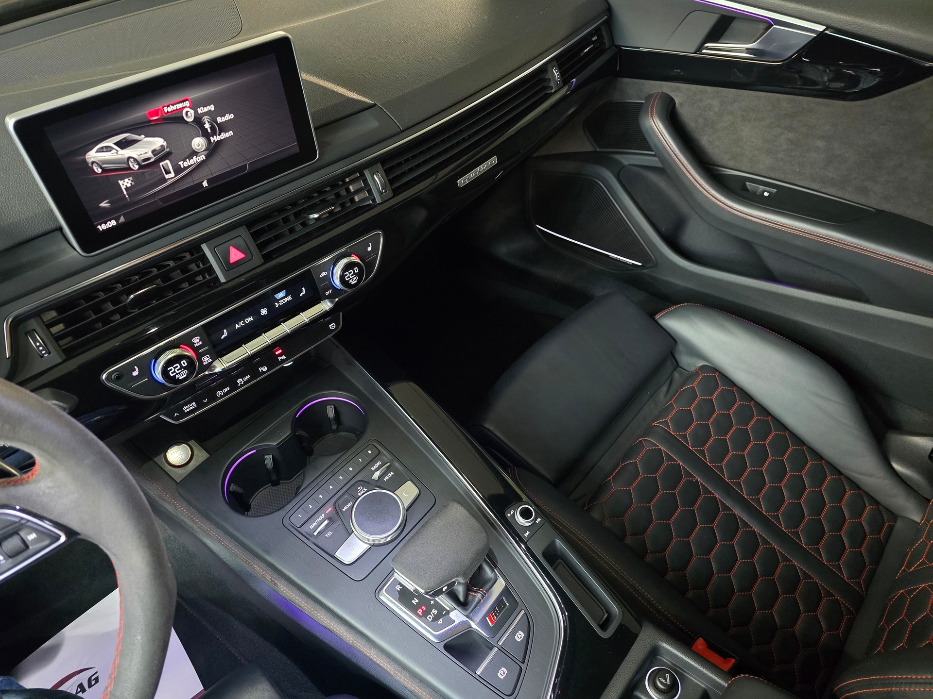 AUDI RS5 Coupé 2.9 TFSI quattro tiptronic-image-12