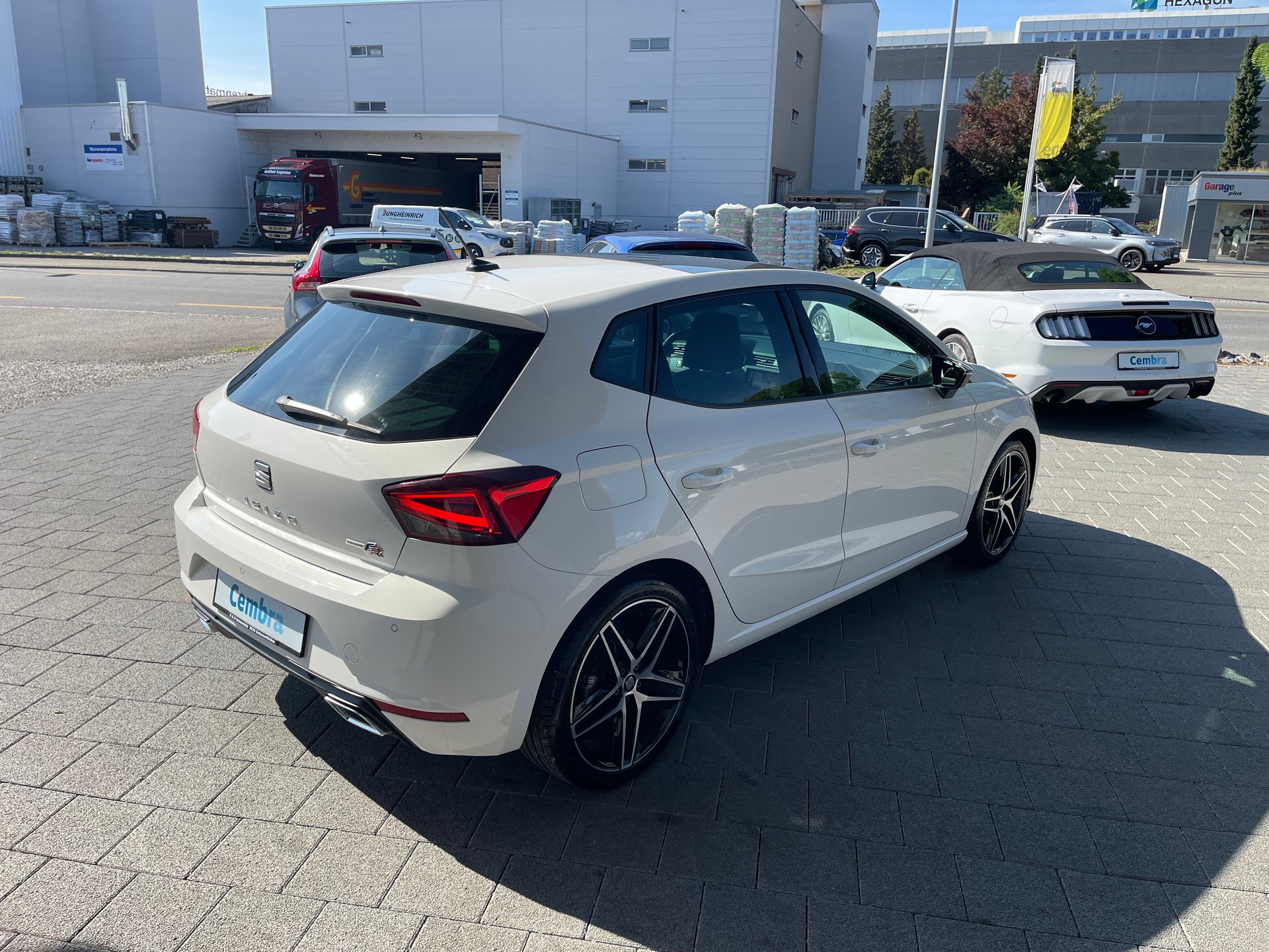 SEAT Ibiza 1.0 EcoTSI DSG Swiss FR-image-5