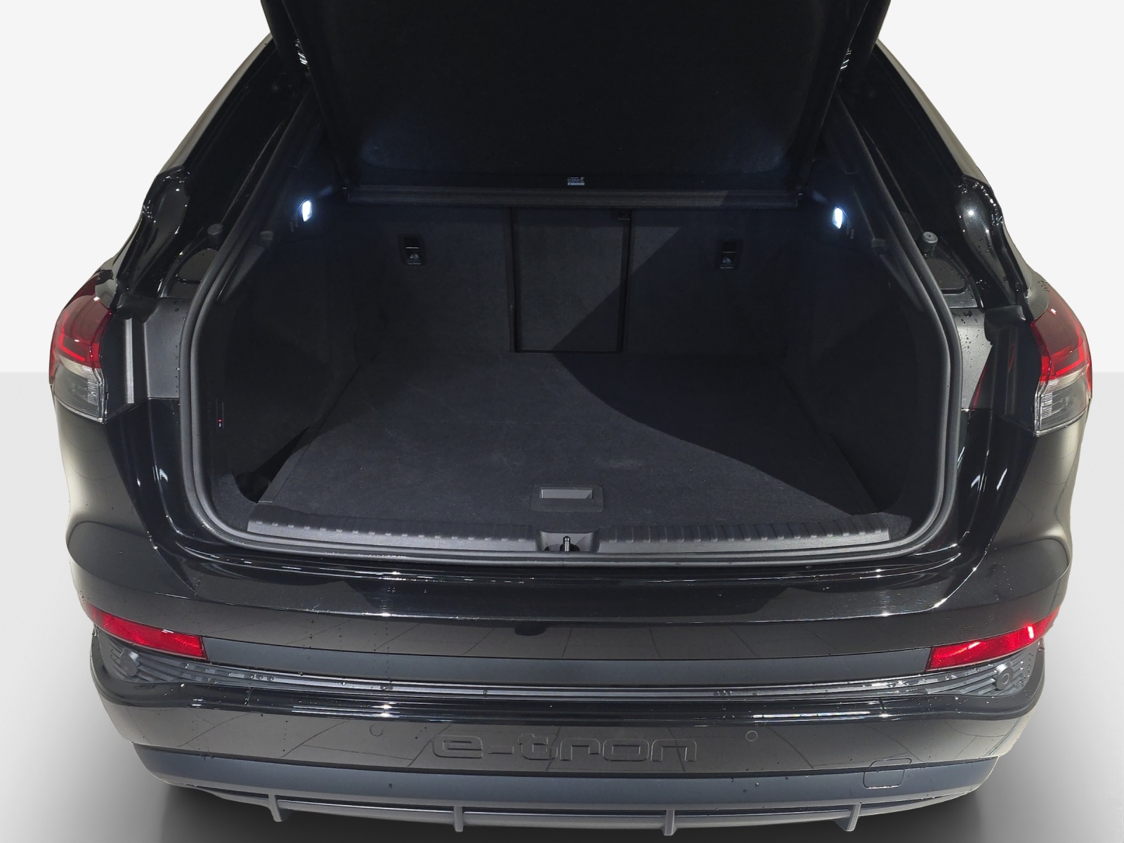 AUDI Q4 Sportback e-tron 50 quattro-image-12
