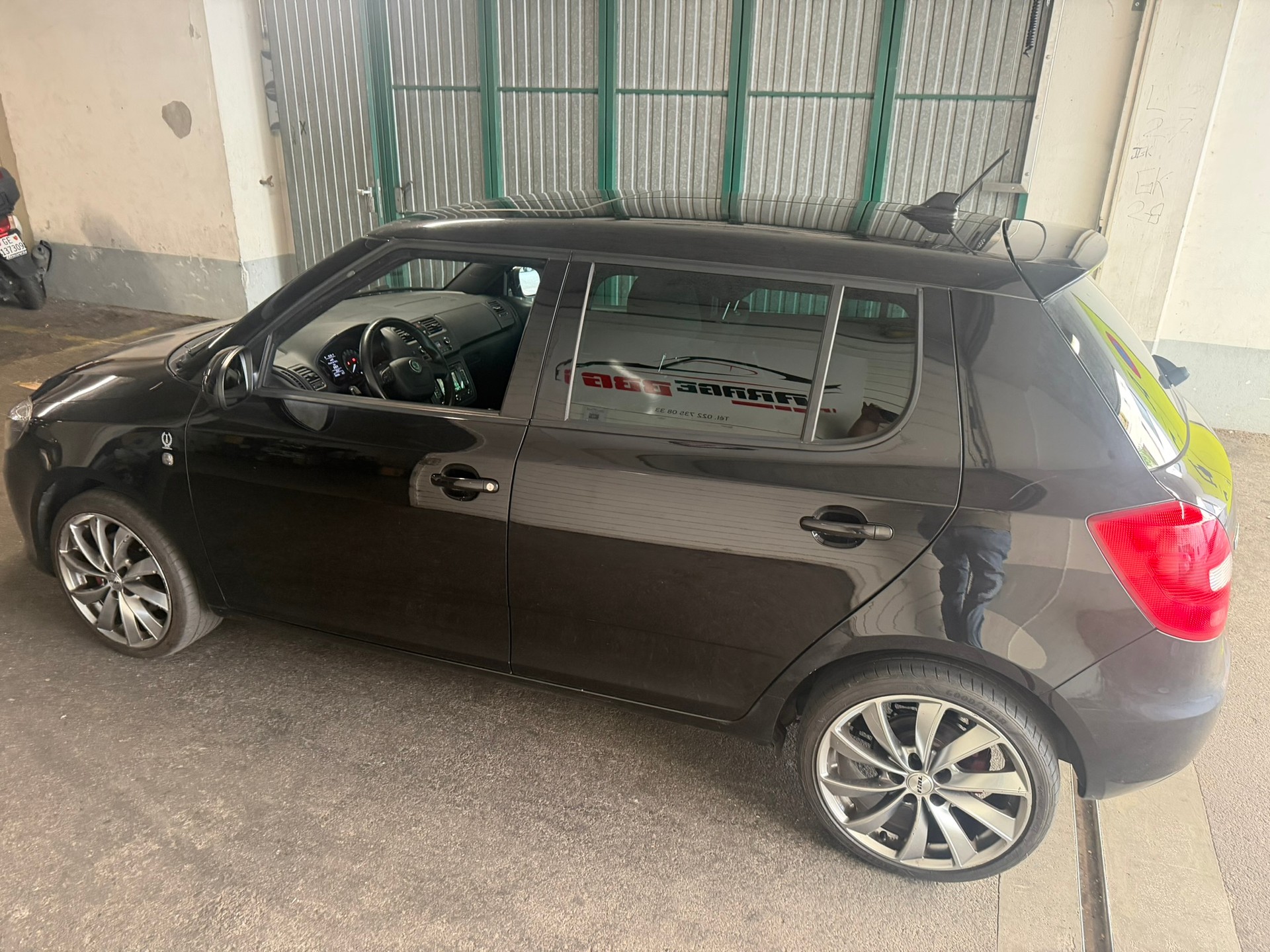 SKODA Fabia 1.4 TSI RS DSG-image-6