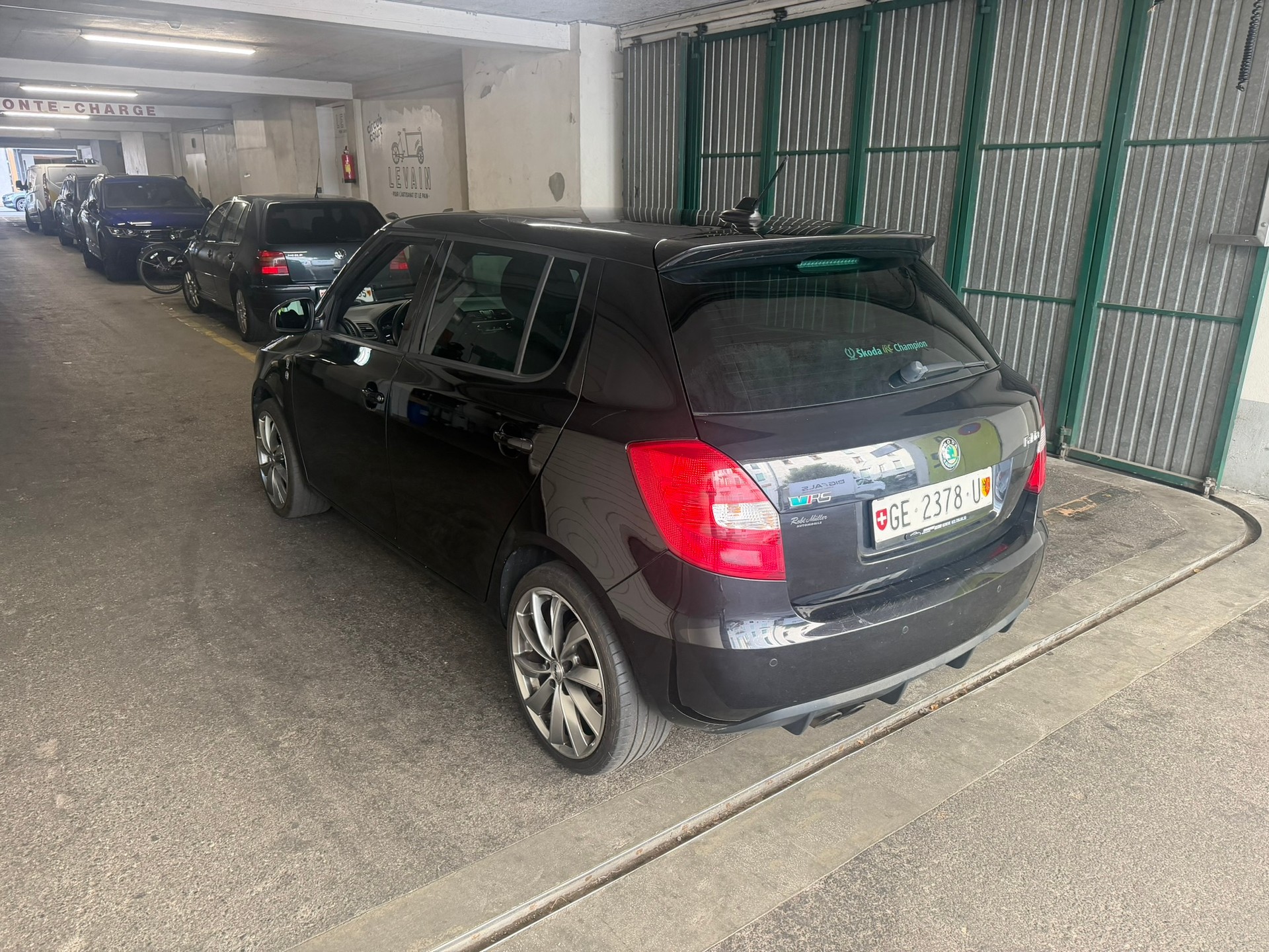SKODA Fabia 1.4 TSI RS DSG-image-5