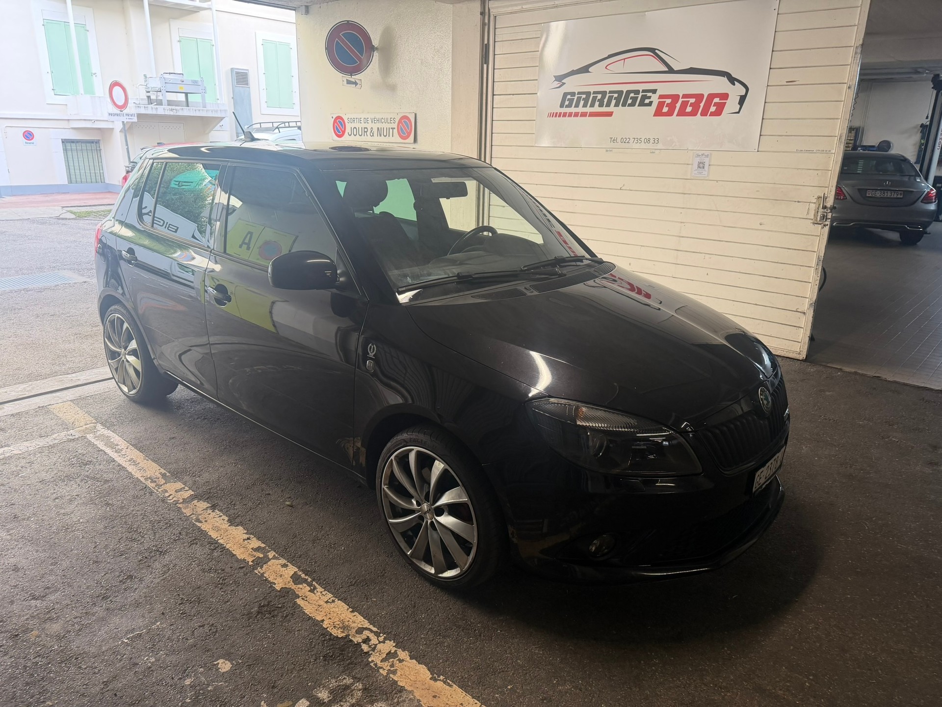 SKODA Fabia 1.4 TSI RS DSG-image-0