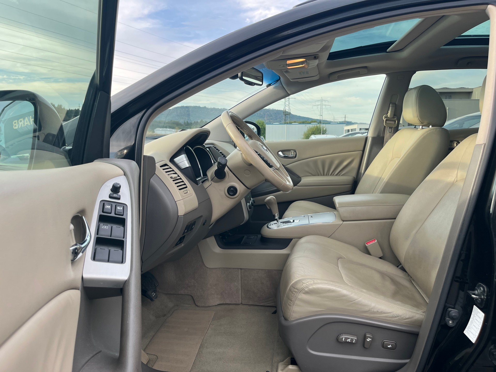 NISSAN Murano 3.5 V6 Automatic-image-11