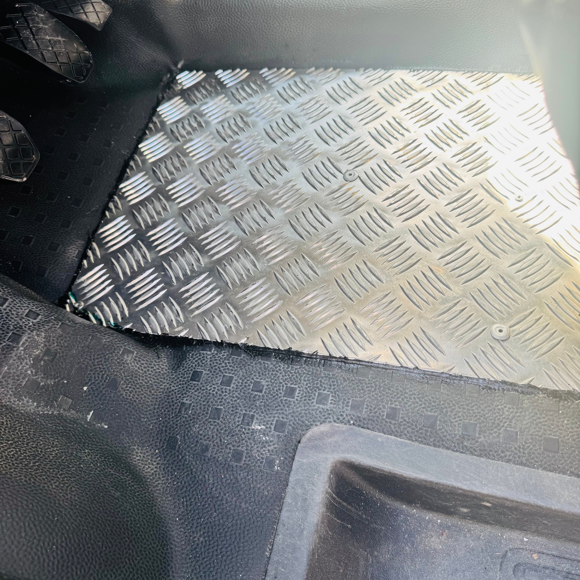 VW T5 2.0 TDI 4Motion-image-10