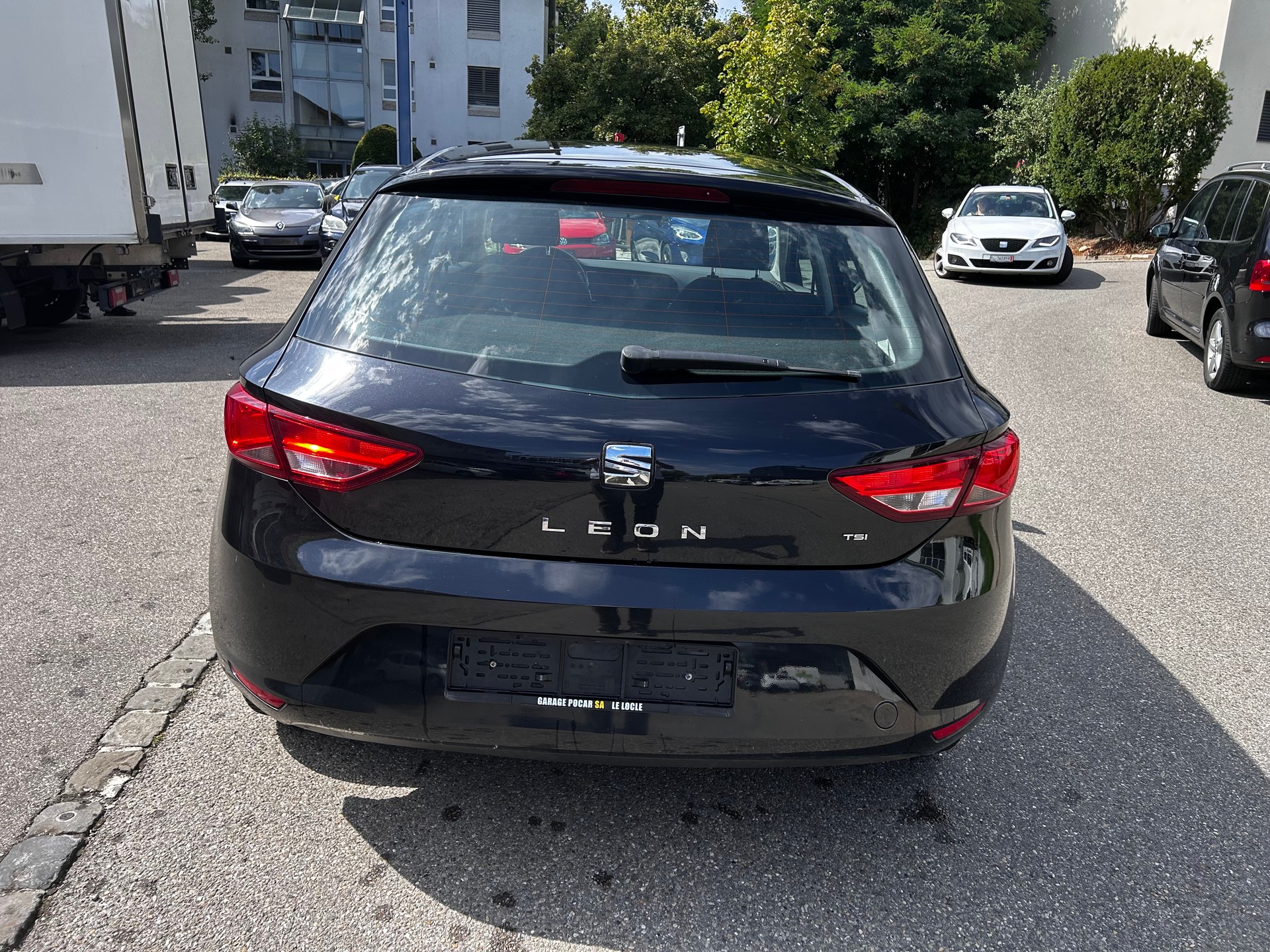 SEAT LEON-image-4