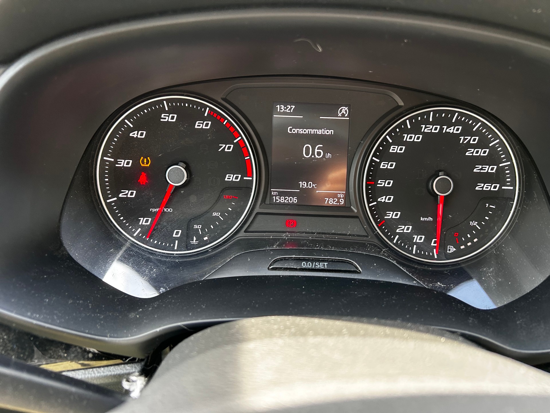 SEAT LEON-image-10