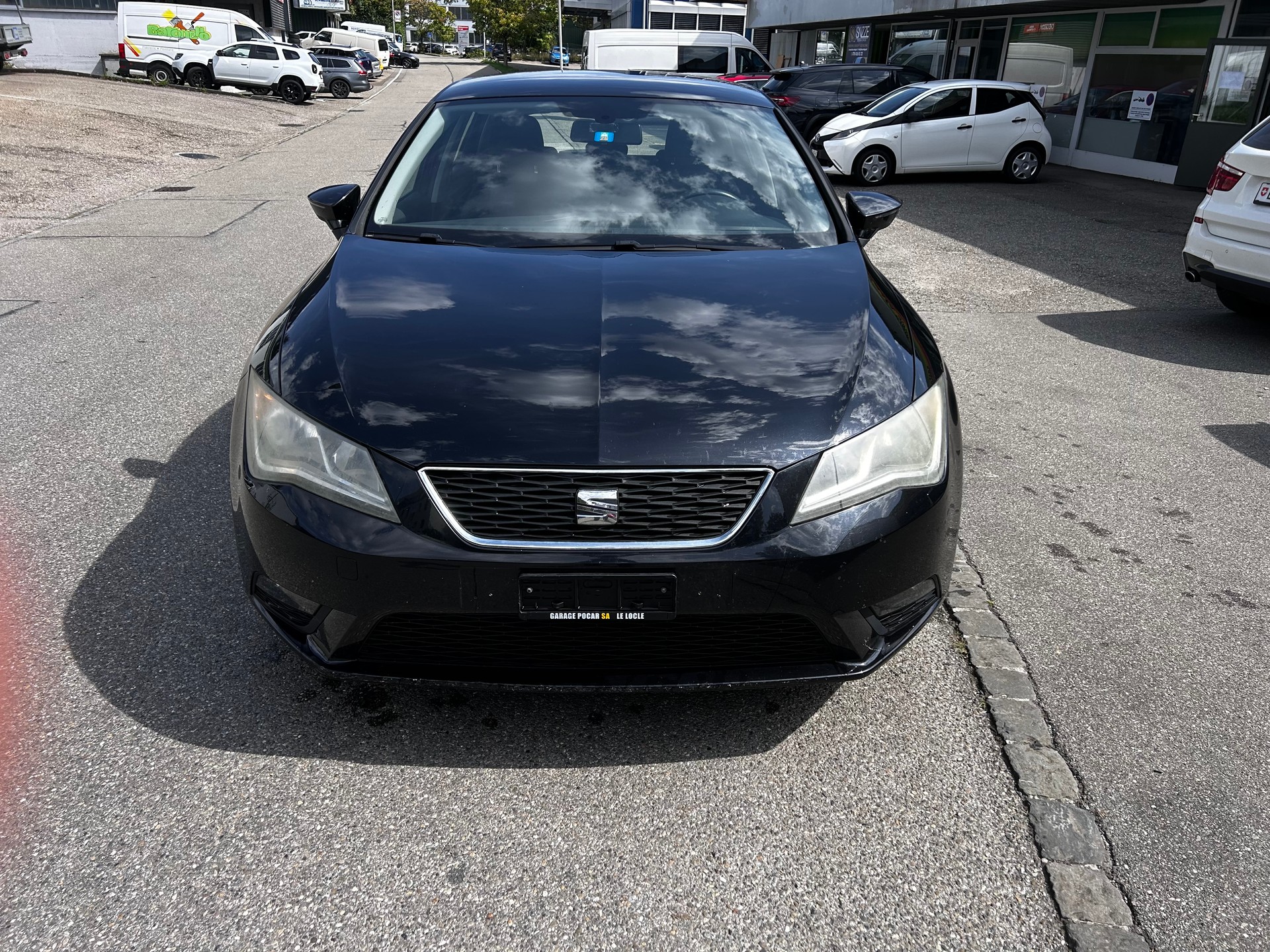 SEAT LEON
