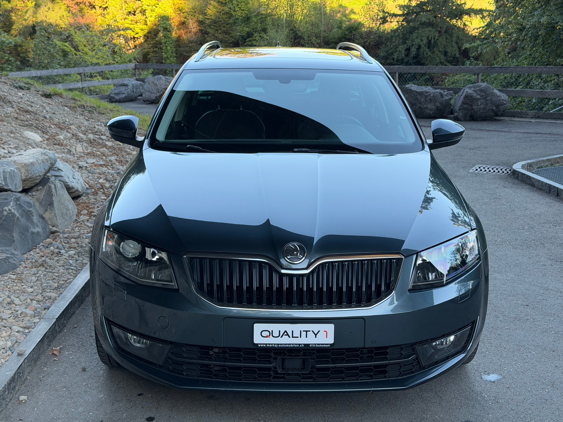 SKODA Octavia Combi 1.8 TSI Ambition 4x4 DSG-image-1