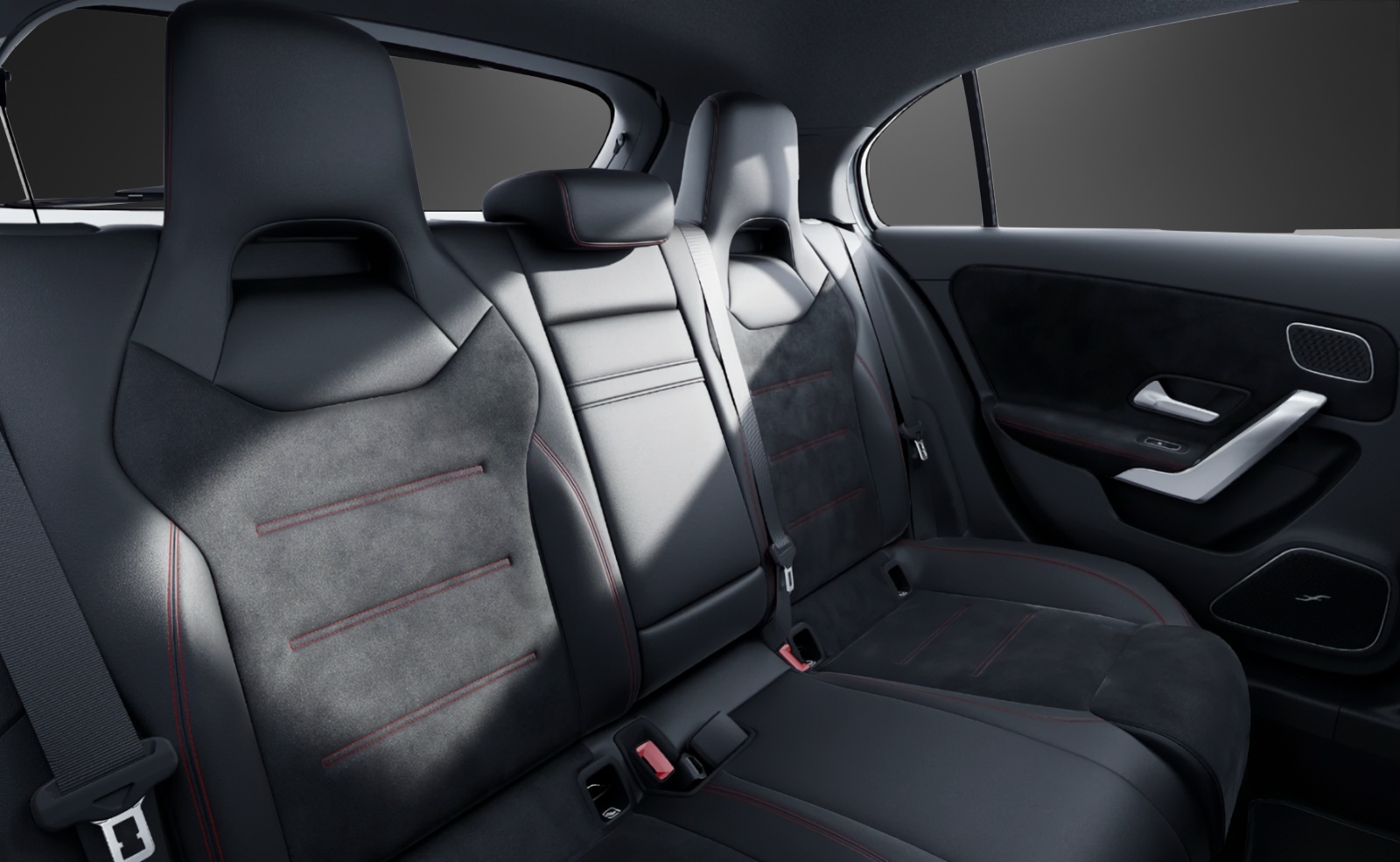 MERCEDES-BENZ A 250 4Matic 8G-DCT-image-9