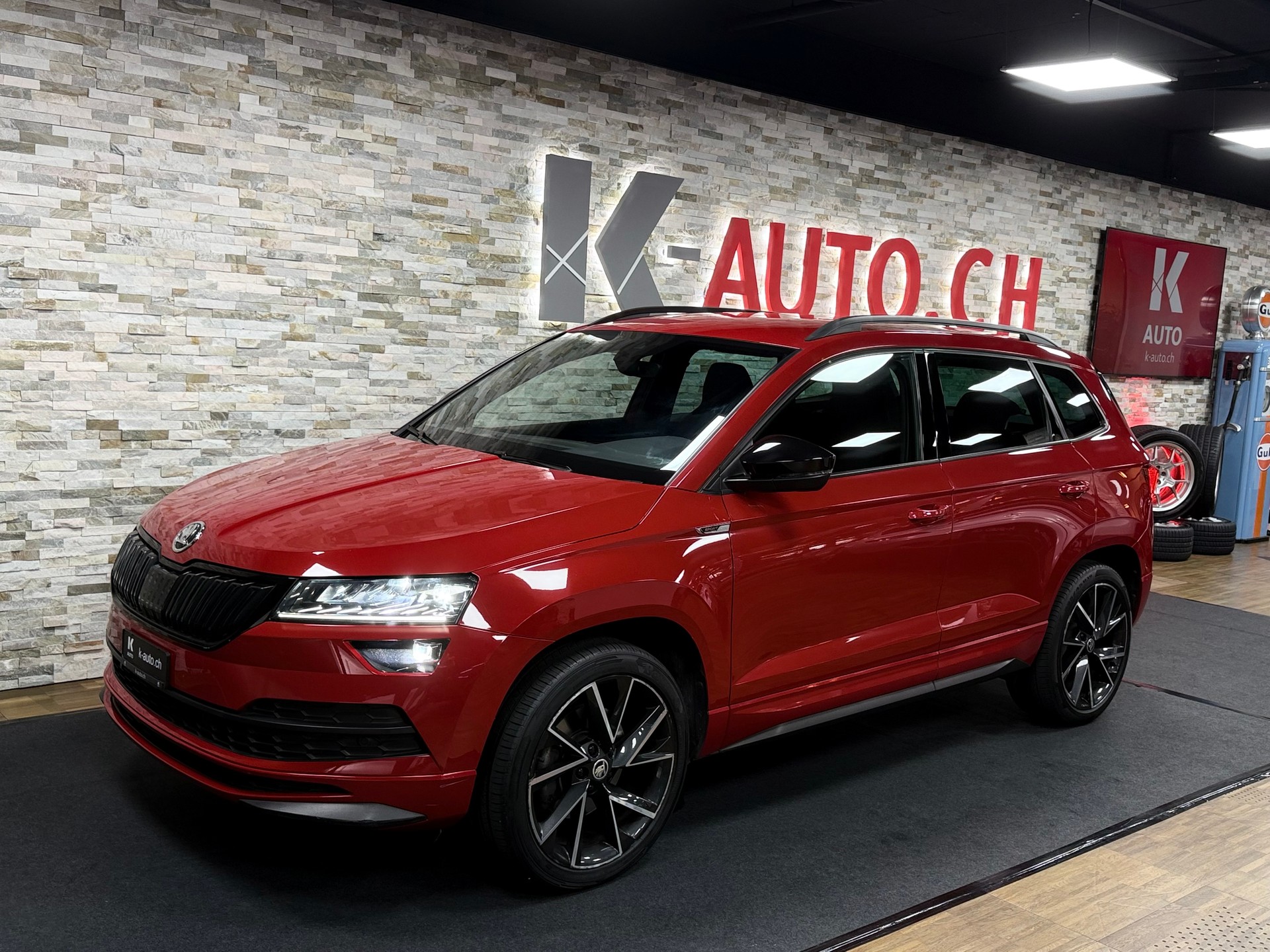 SKODA Karoq 2.0 TSI SportLine 4x4 DSG-image-0