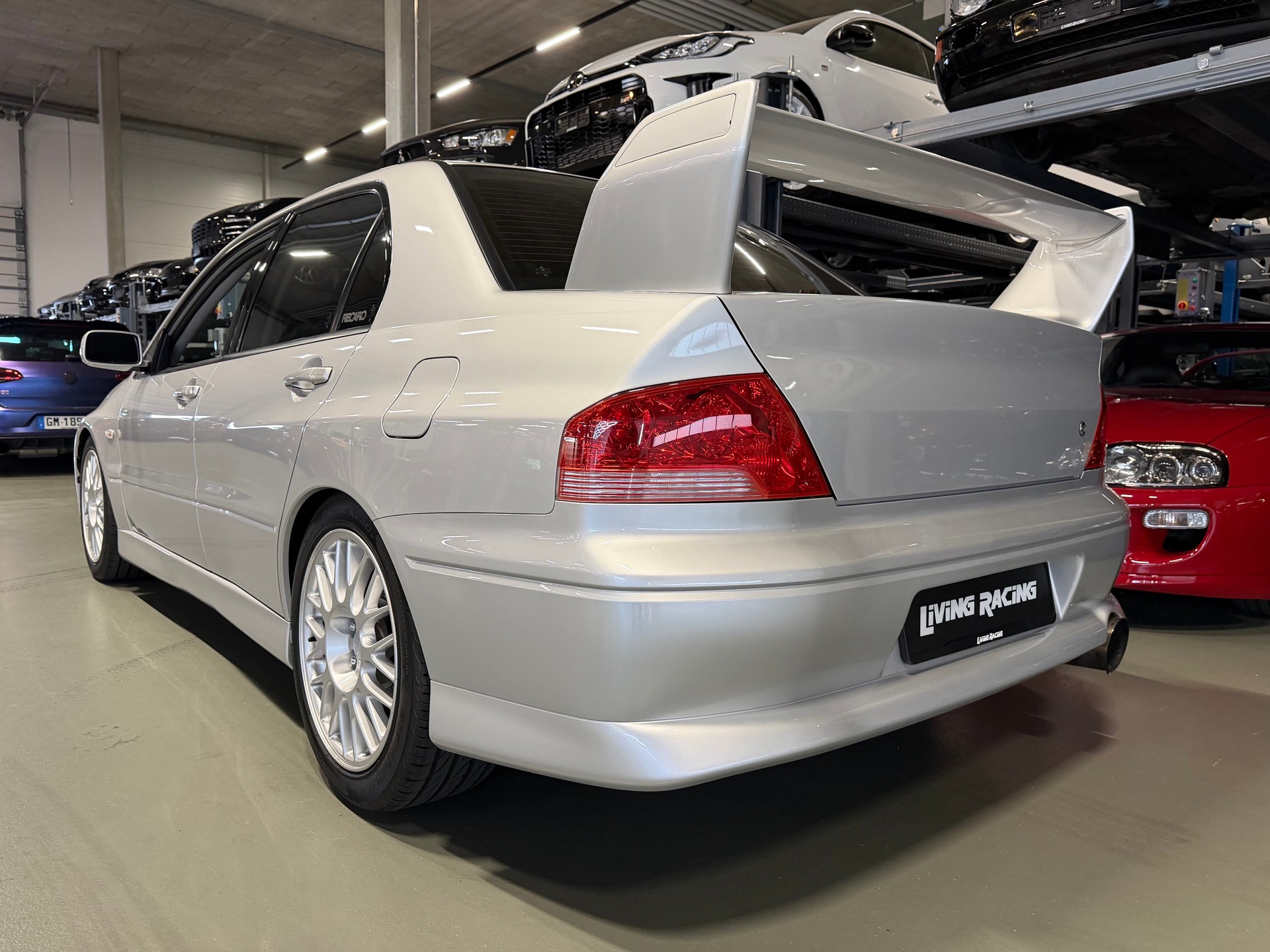 MITSUBISHI Lancer Evo VII RS2-image-2