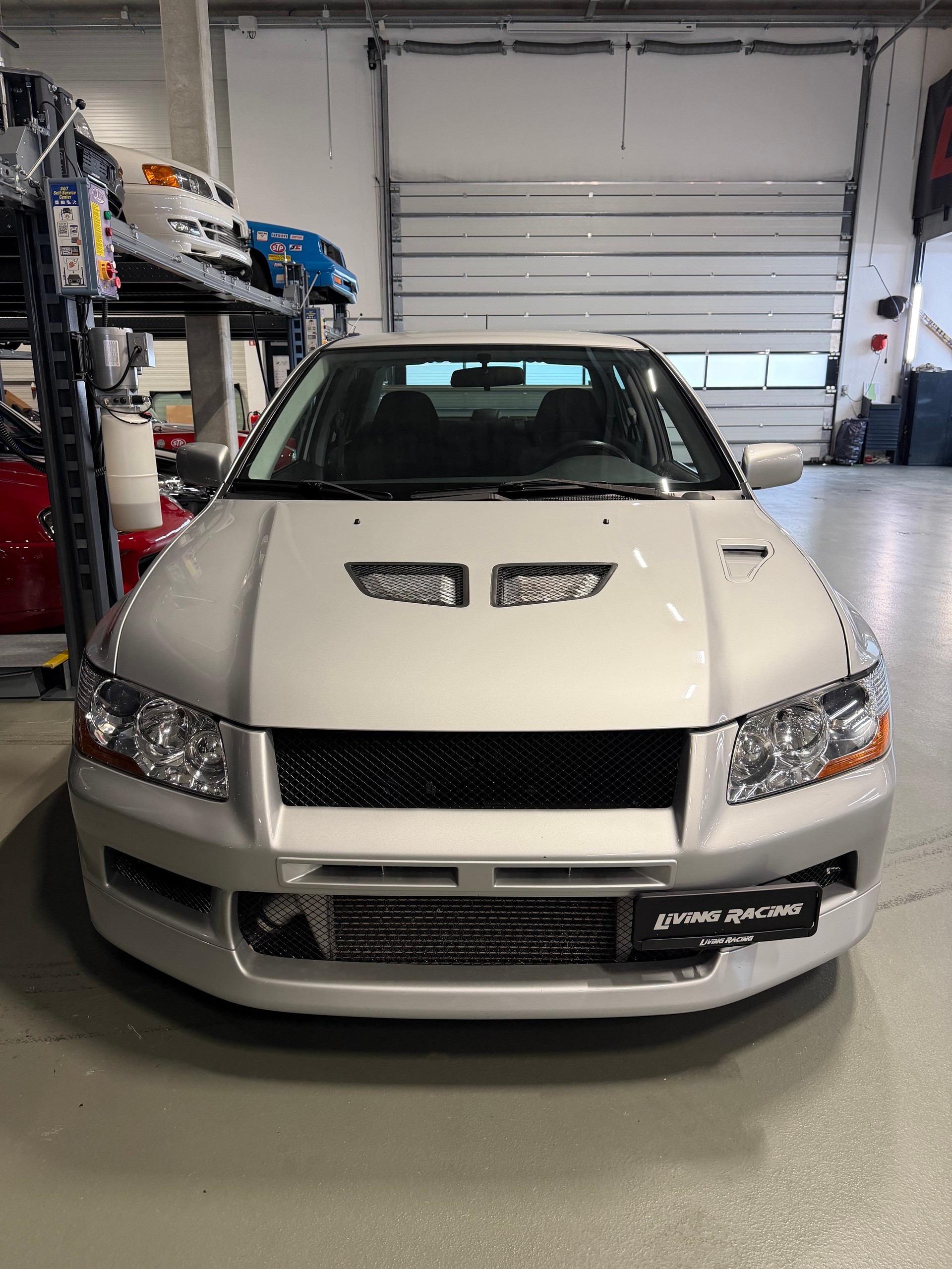 MITSUBISHI Lancer Evo VII RS2-image-4
