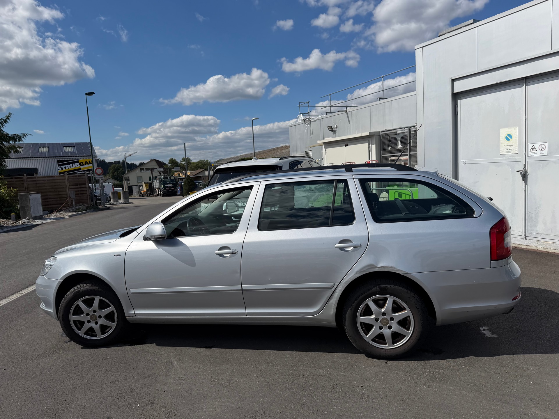 SKODA Octavia Combi 1.8 TSI Swiss Adventure 4x4-image-7