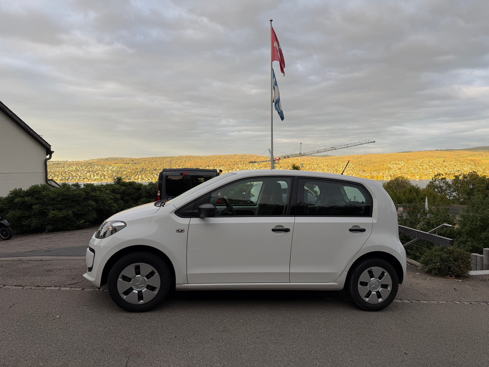 VW 1.0 MPI 60 BMT Take-image-0