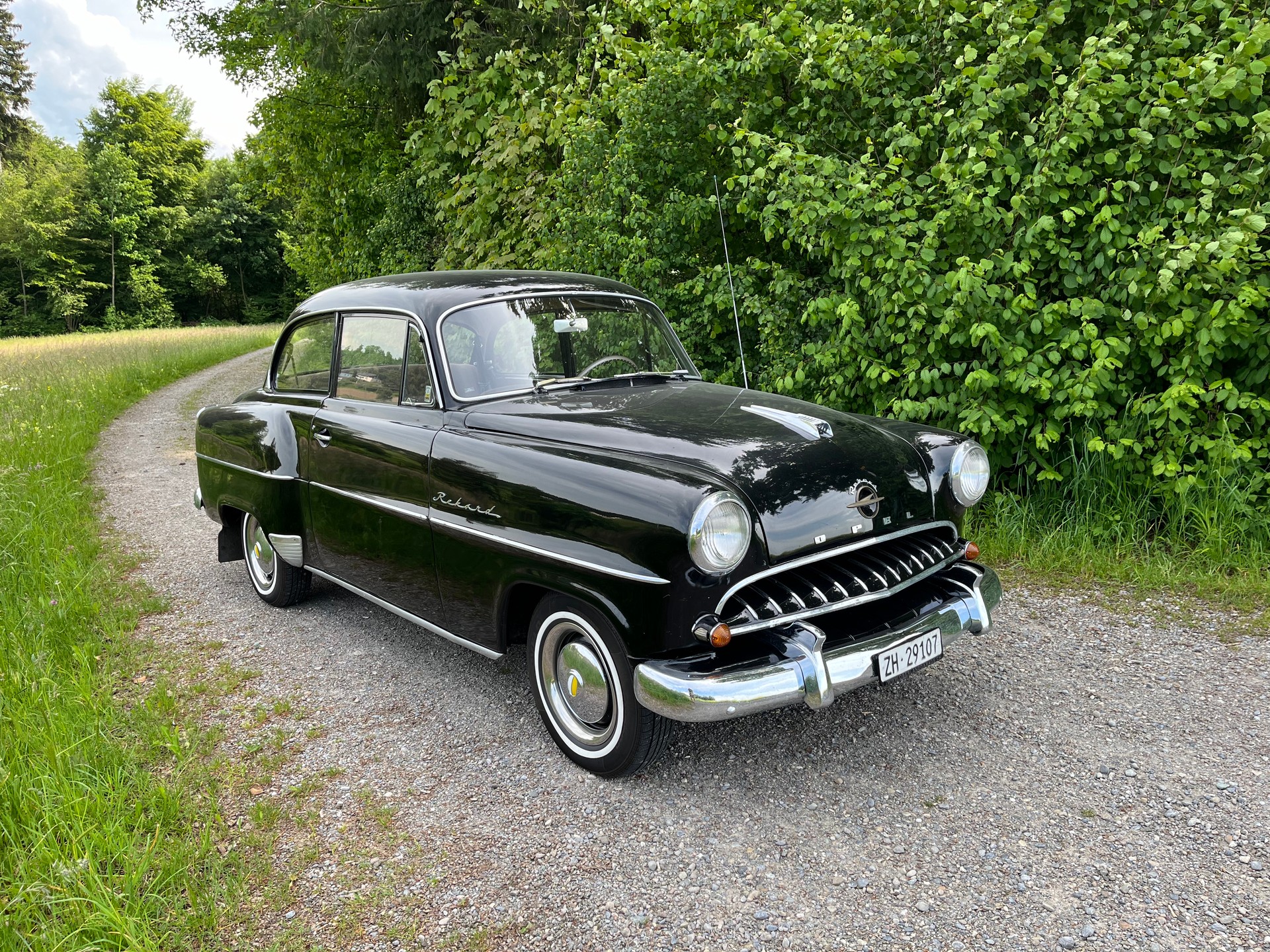 OPEL Olympia-image-0