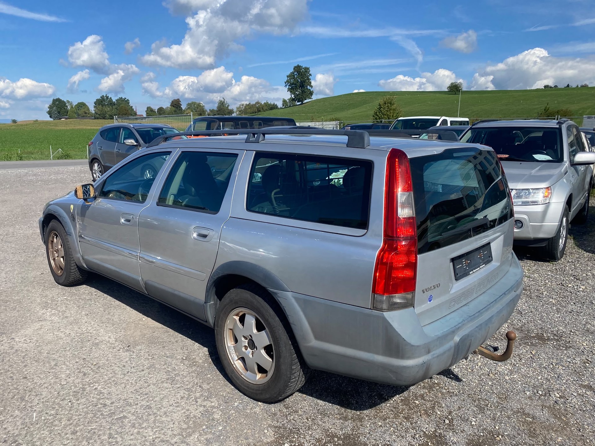 VOLVO XC70 D5 AWD Geartronic-image-3
