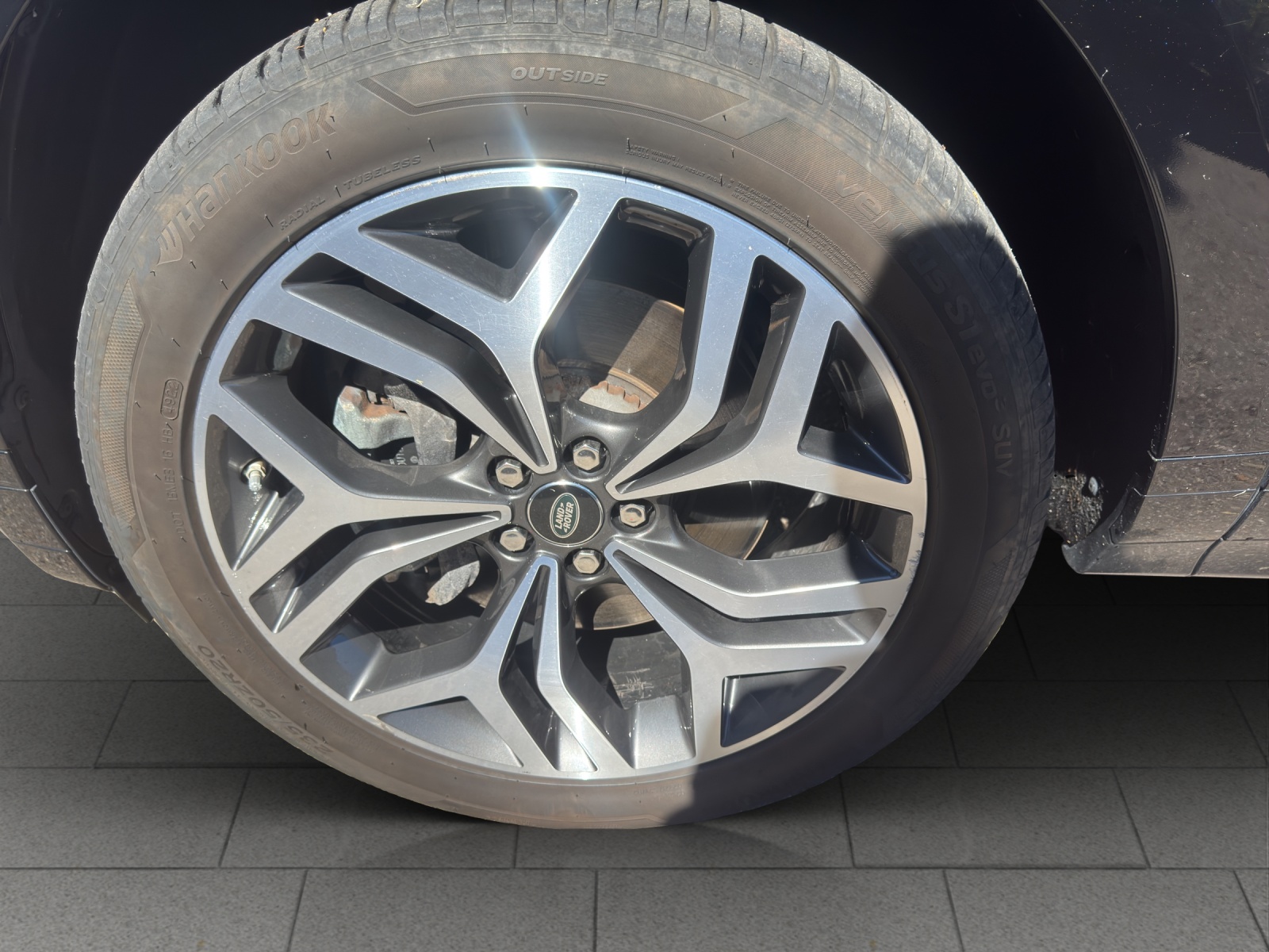 LAND ROVER Range Rover Evoque R-Dyn First Edi P 250 HSE AT9-image-8