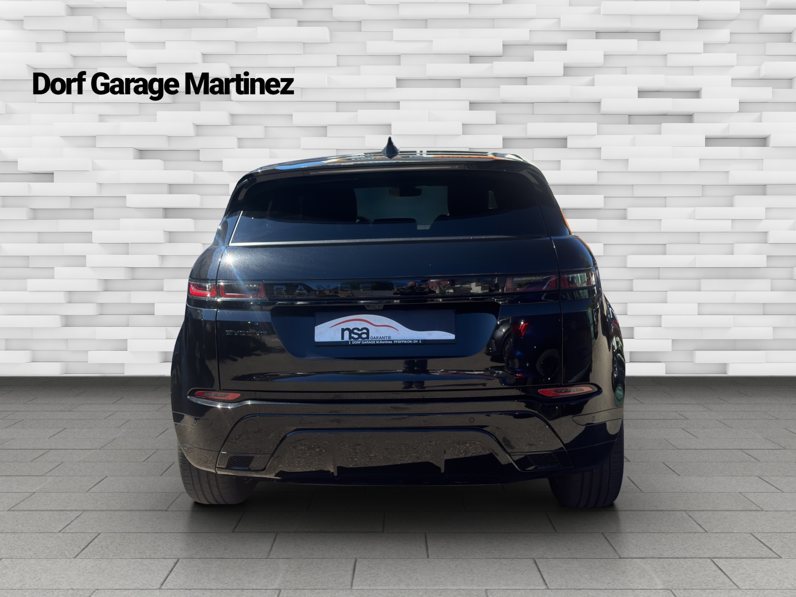 LAND ROVER Range Rover Evoque R-Dyn First Edi P 250 HSE AT9-image-6