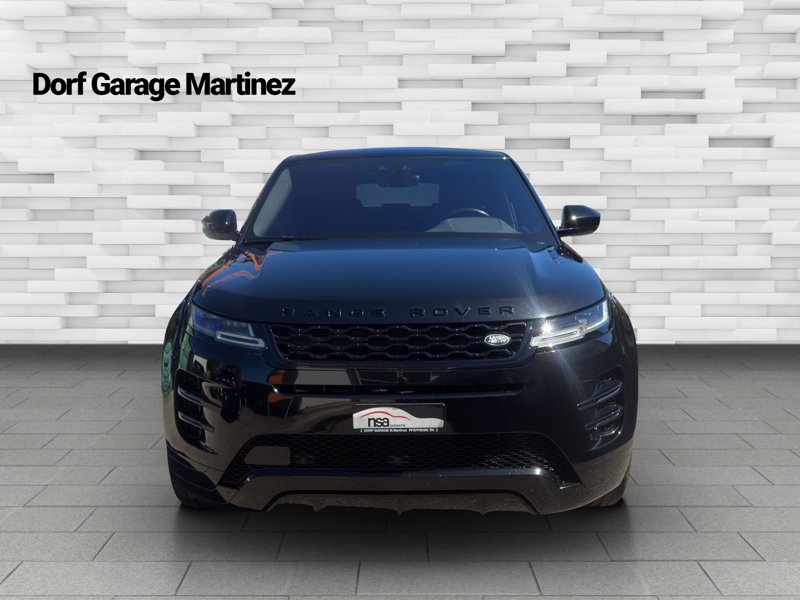 LAND ROVER Range Rover Evoque R-Dyn First Edi P 250 HSE AT9-image-0