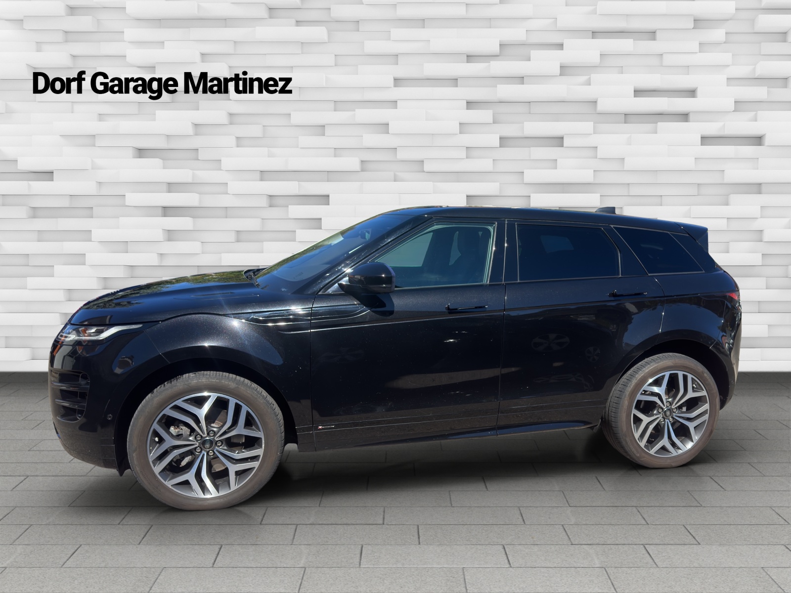 LAND ROVER Range Rover Evoque R-Dyn First Edi P 250 HSE AT9-image-2