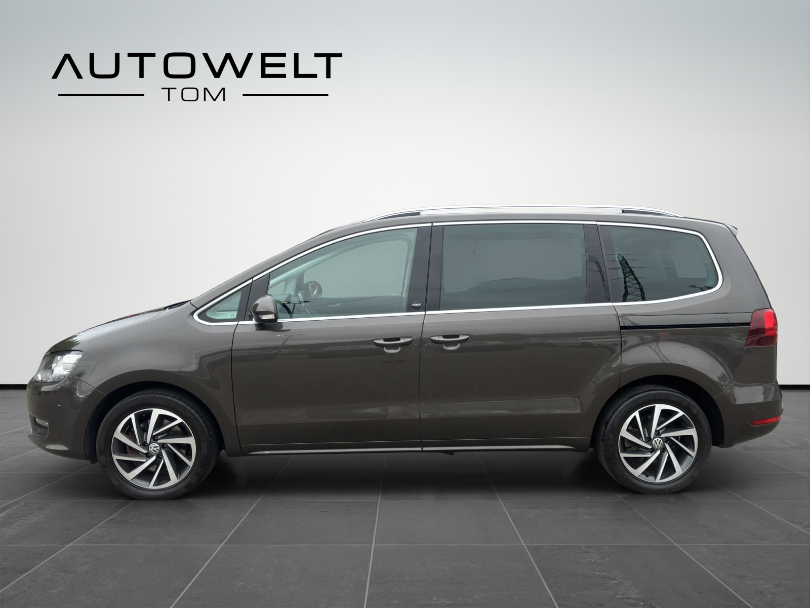 VW Sharan 1.4 TSI BlMT Sound DSG *Anhängerkupplung / 7 Plätzer*-image-1