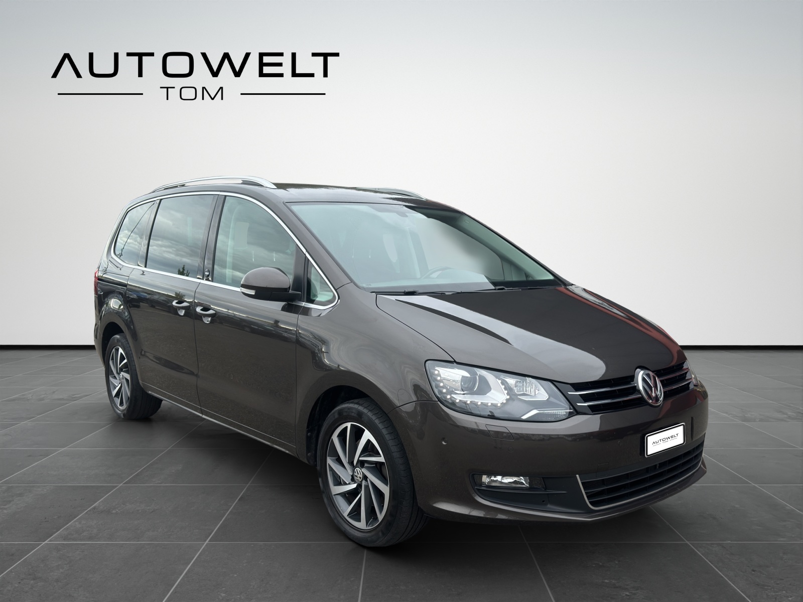 VW Sharan 1.4 TSI BlMT Sound DSG *Anhängerkupplung / 7 Plätzer*-image-6