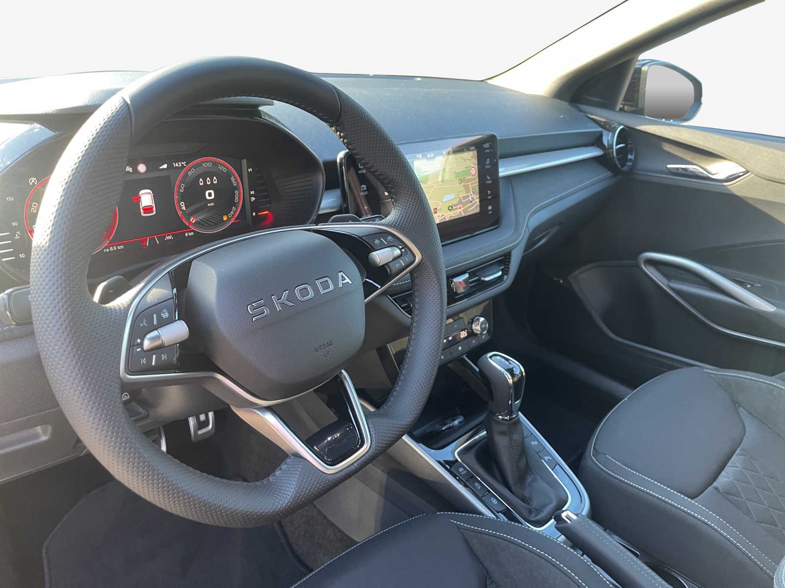 SKODA Fabia 1.5 TSI Monte Carlo DSG-image-15