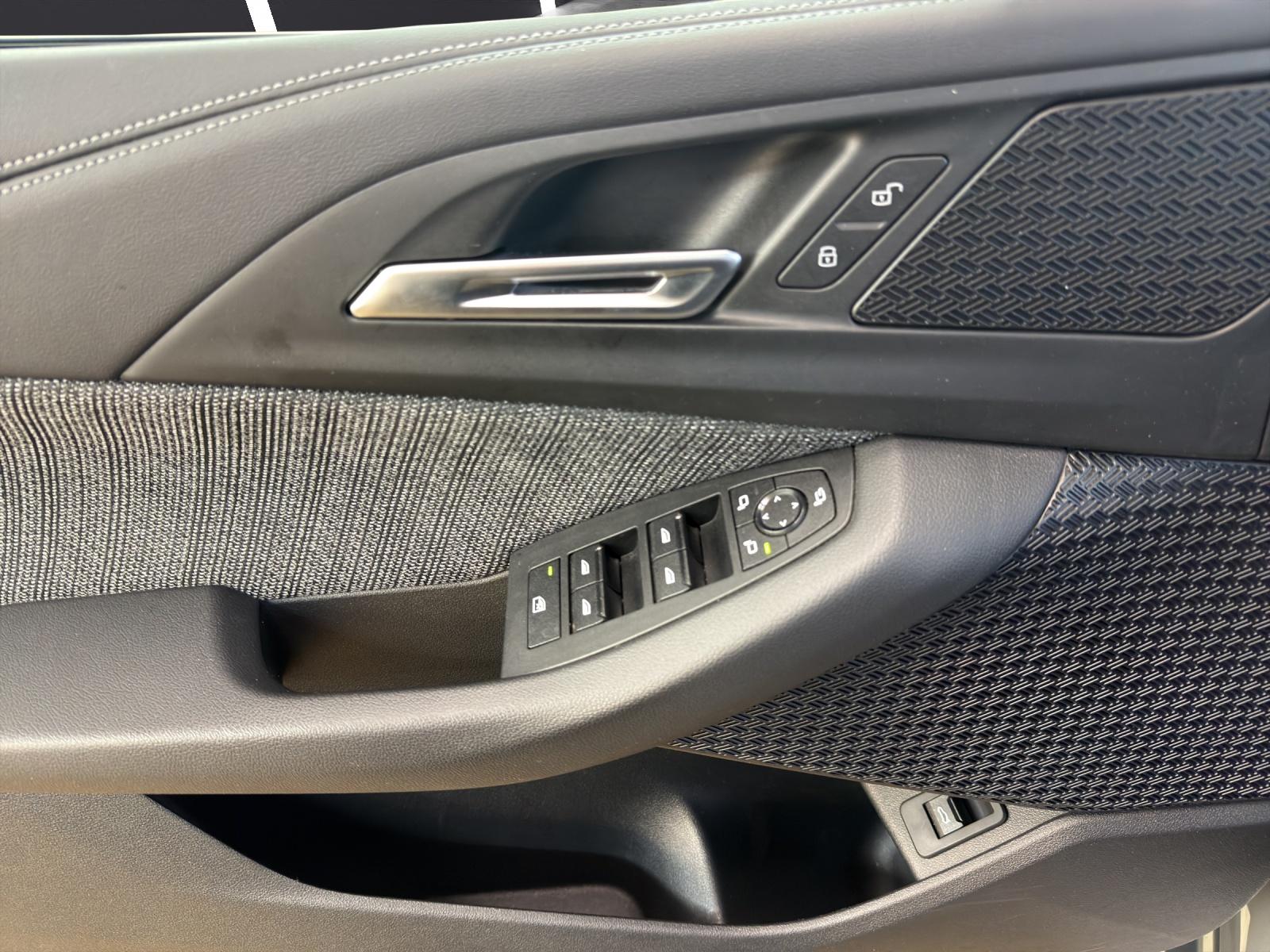 BMW 2er Reihe Active Tourer 218d-image-9