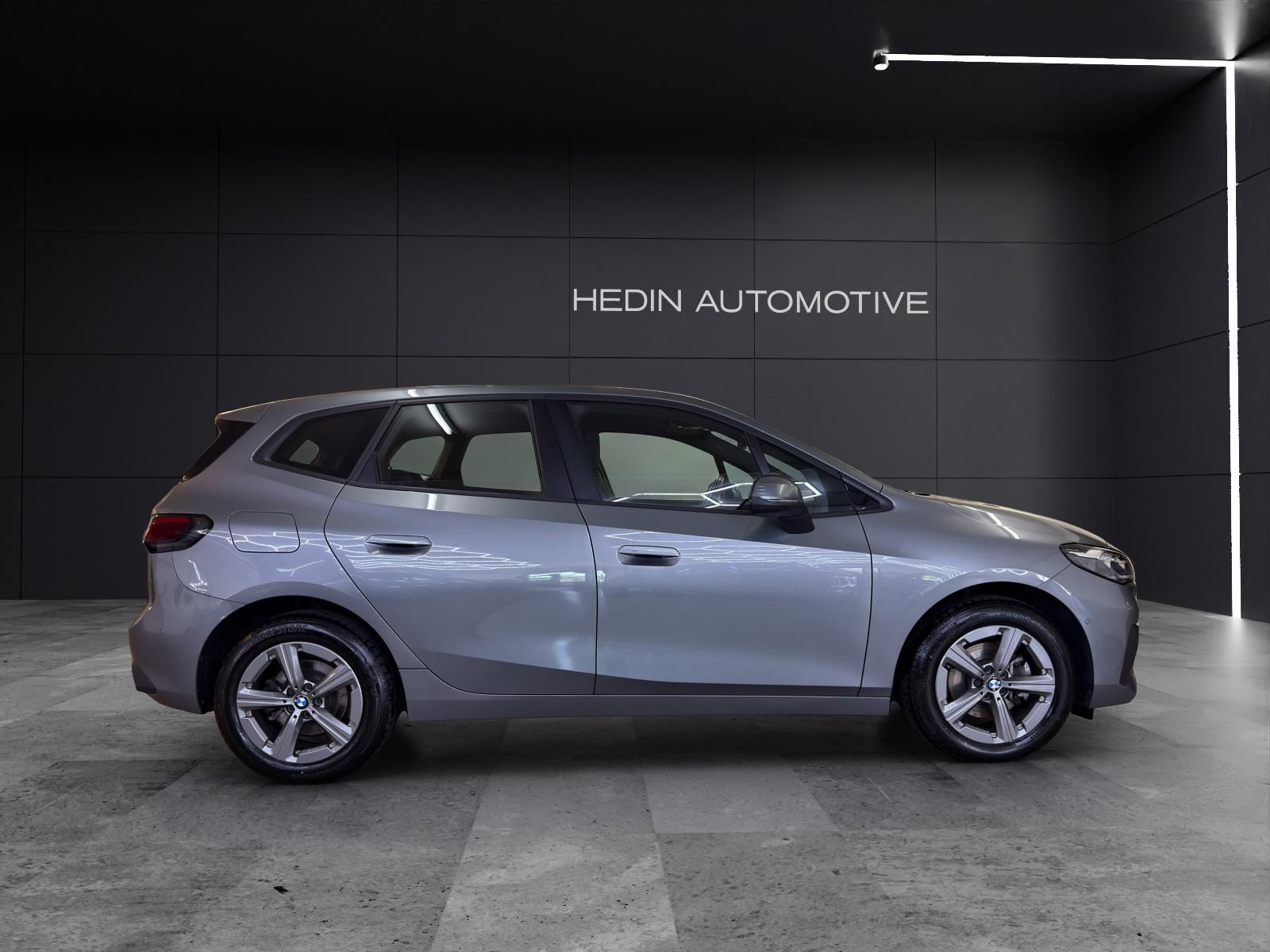 BMW 2er Reihe Active Tourer 218d-image-5