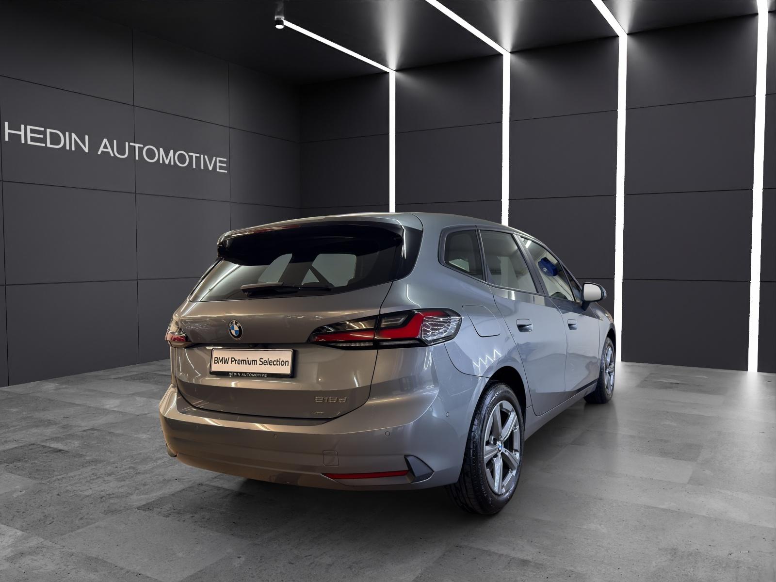 BMW 2er Reihe Active Tourer 218d-image-4