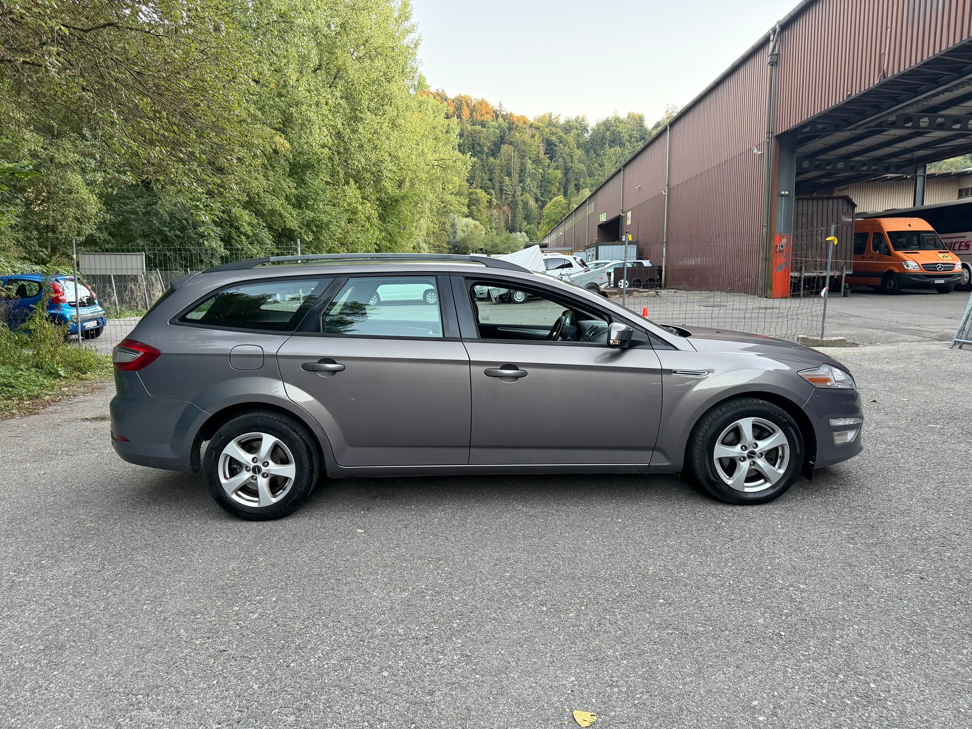 FORD Mondeo 1.6 EcoBoost SCTi Titanium-image-6