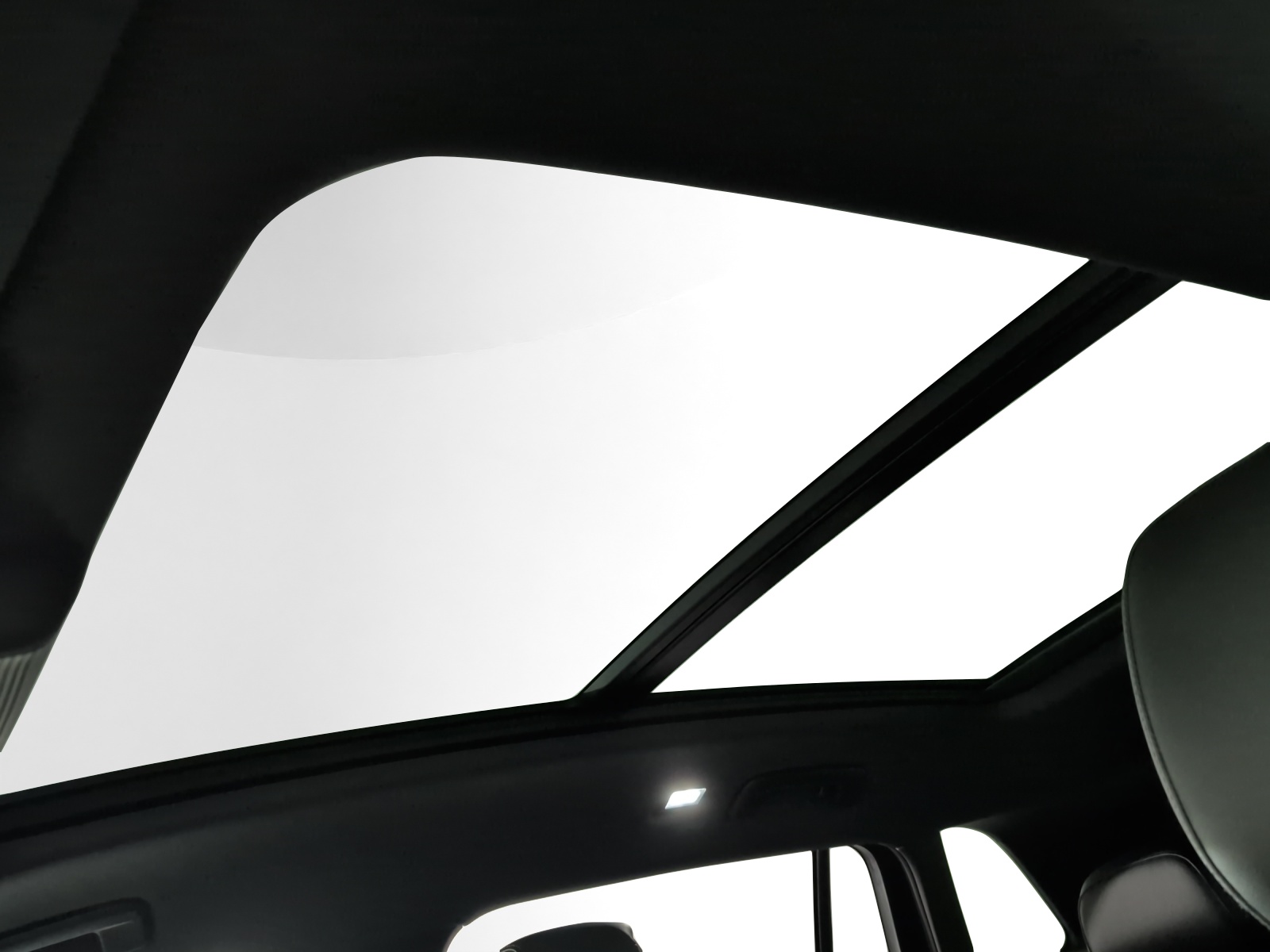 VW Tiguan 2.0 TSI DSG R-Line 4Motion-image-12