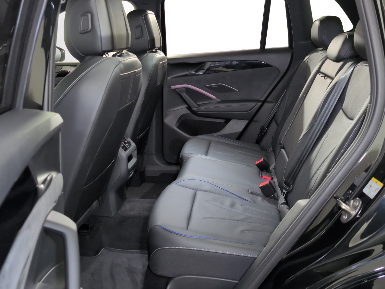VW Tiguan 2.0 TSI DSG R-Line 4Motion-image-7