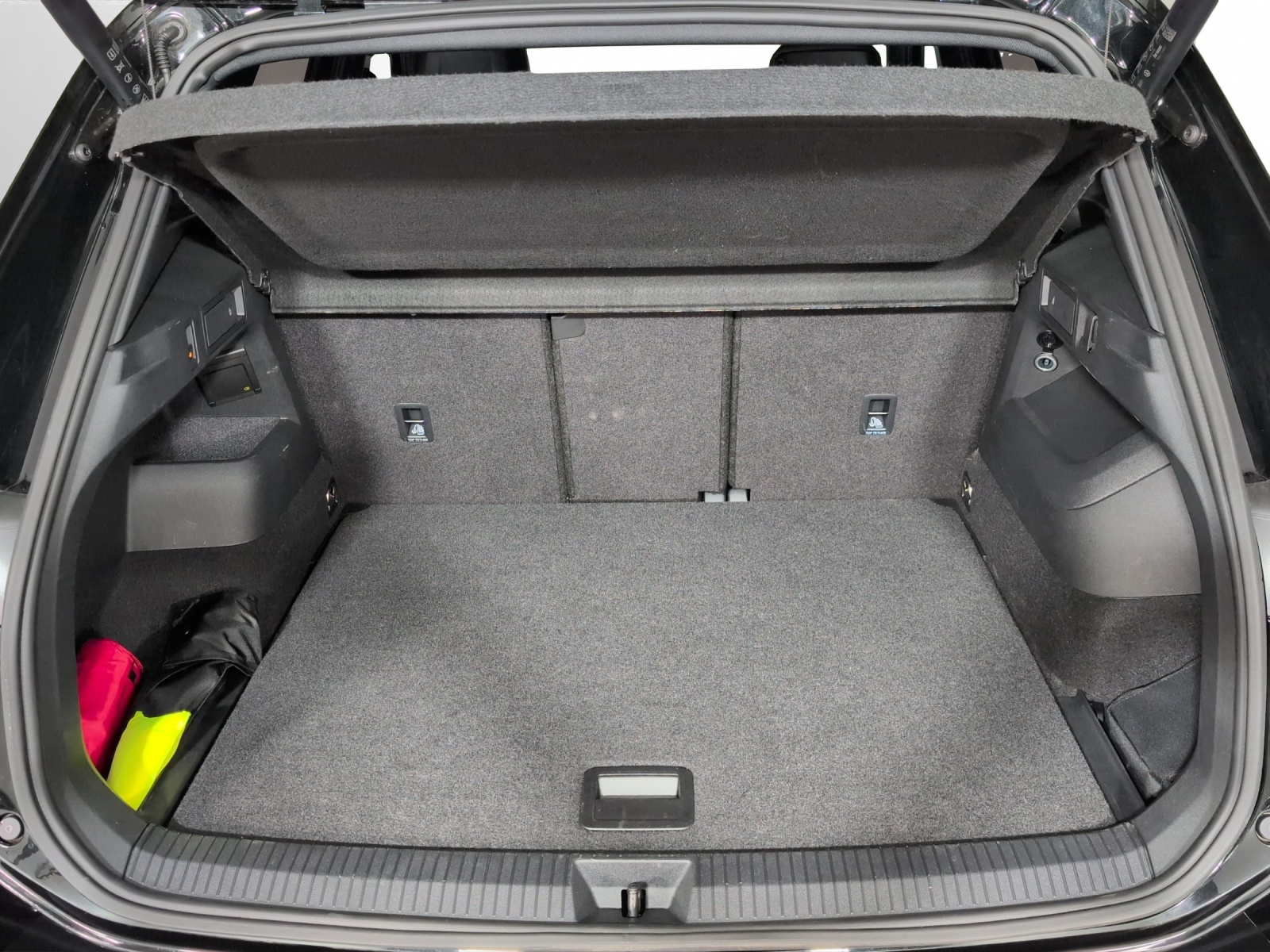 VW Tiguan 2.0 TSI DSG R-Line 4Motion-image-14