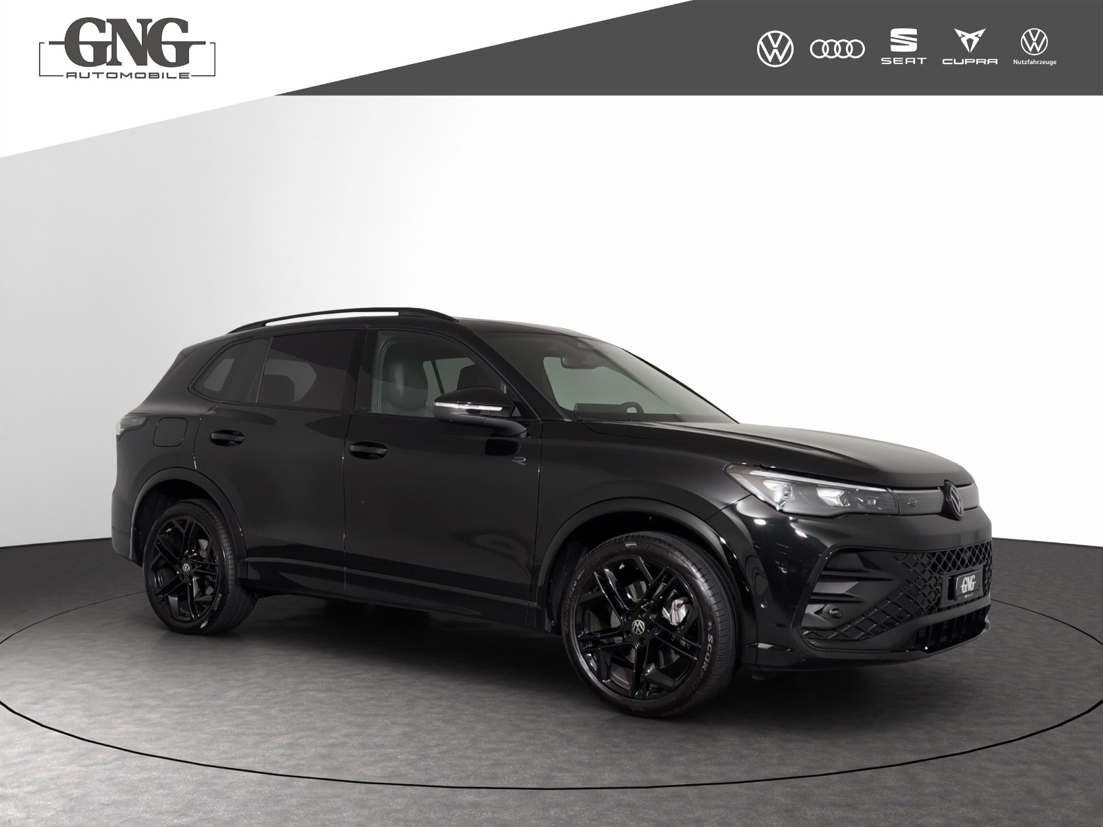 VW Tiguan 2.0 TSI DSG R-Line 4Motion-image-3