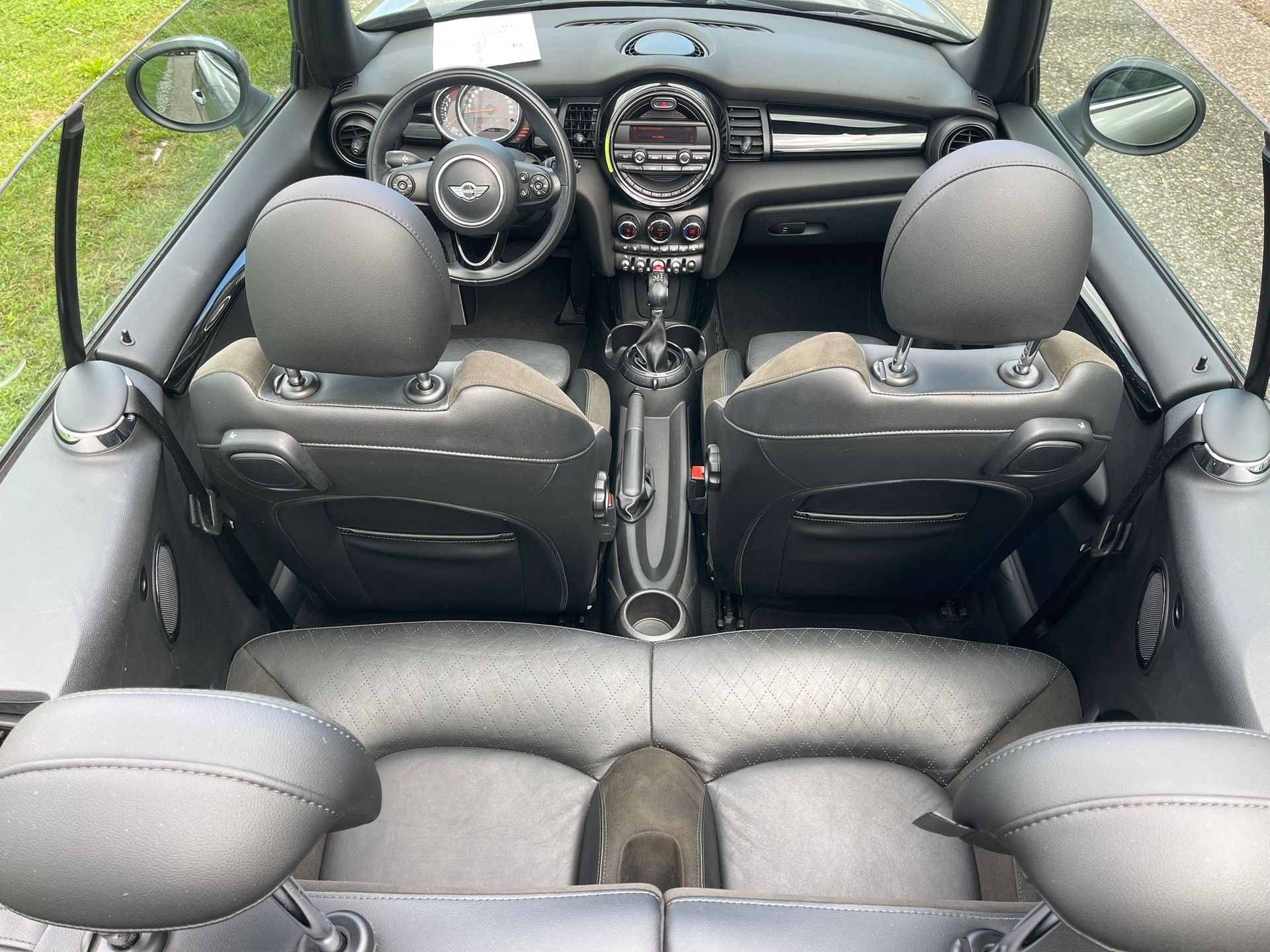 MINI Cooper Cabriolet Steptronic-image-12