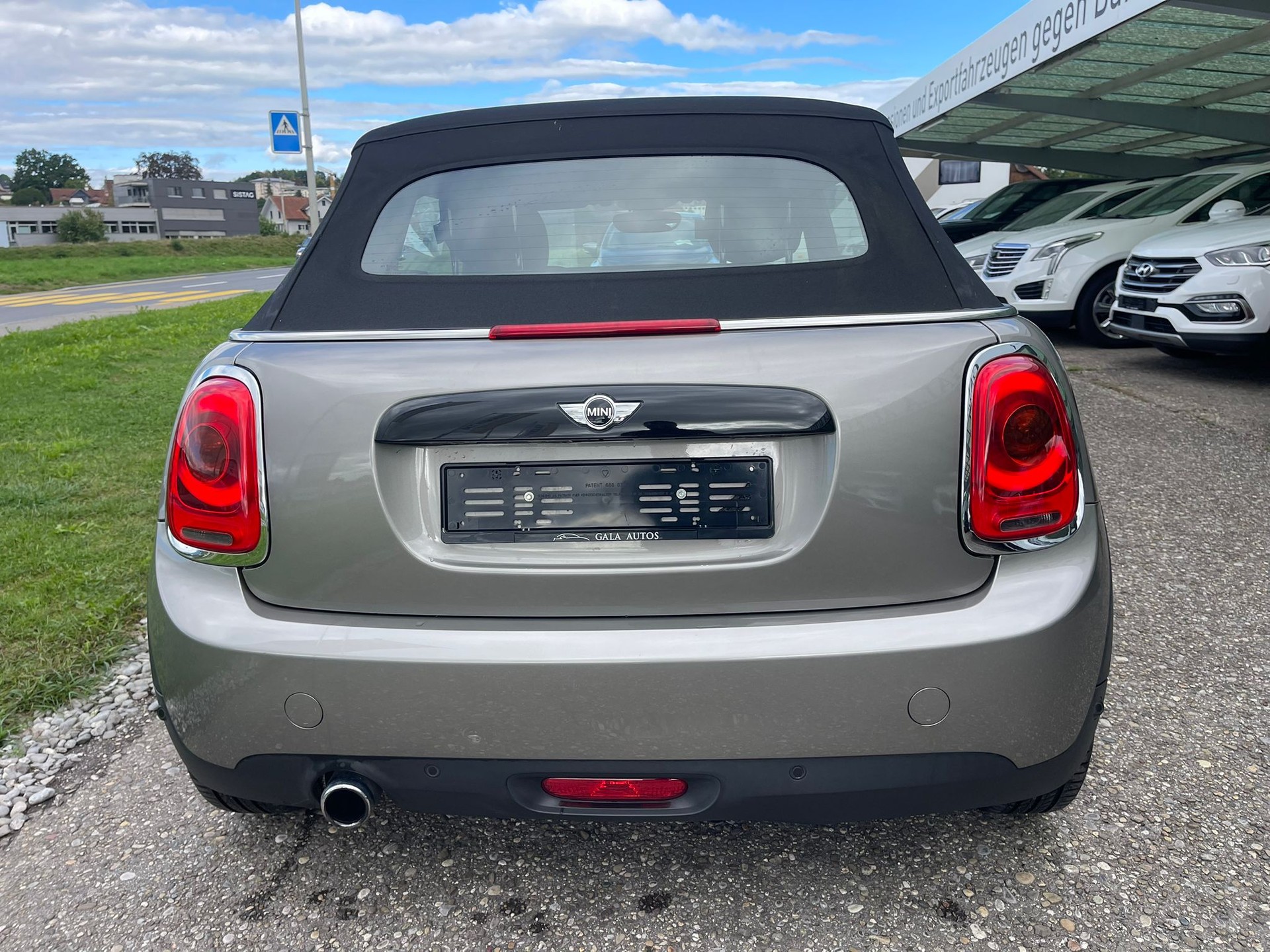 MINI Cooper Cabriolet Steptronic-image-6