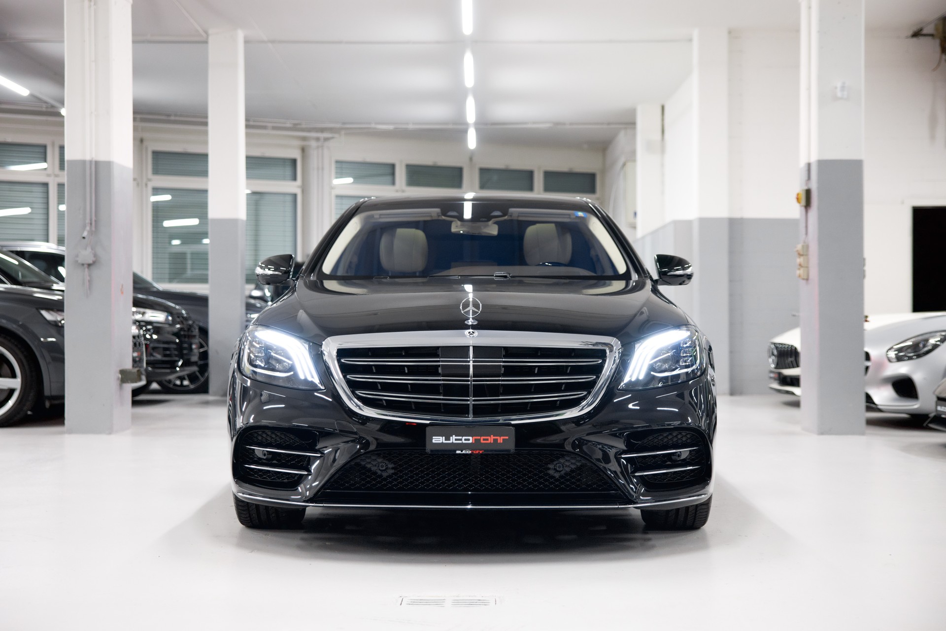MERCEDES-BENZ S 350 d AMG Line 4matic lang-image-1